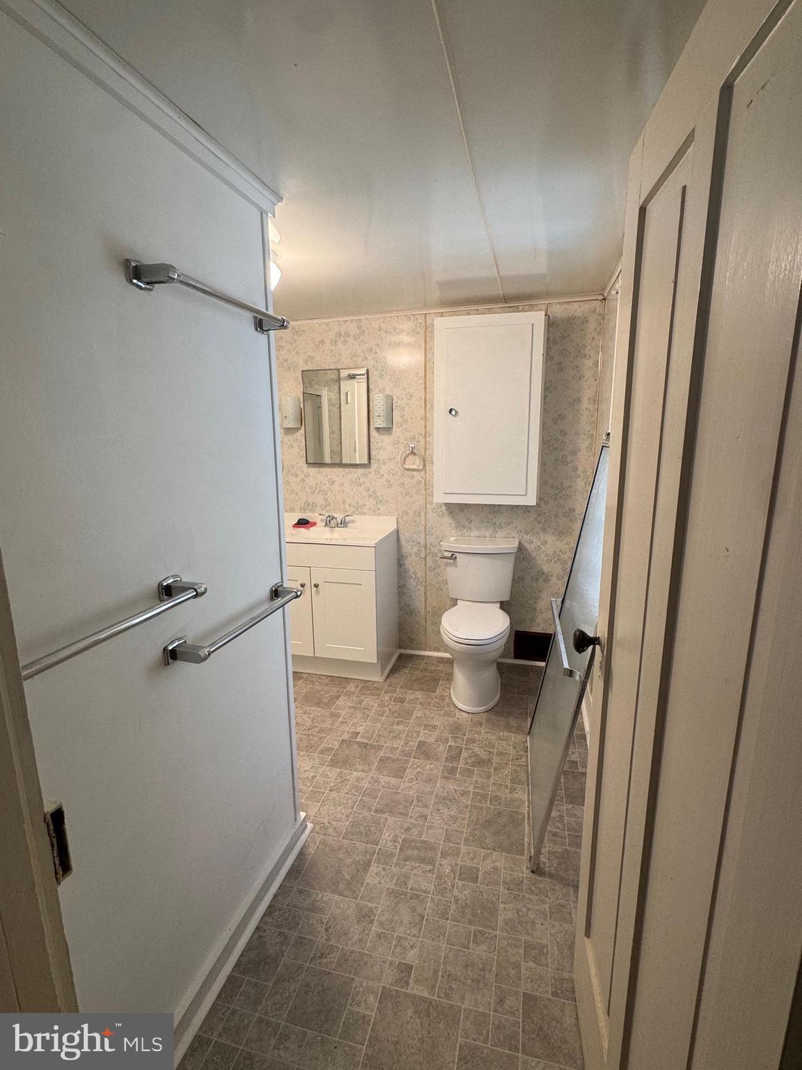 NONE UNRESTRICTED - Residential