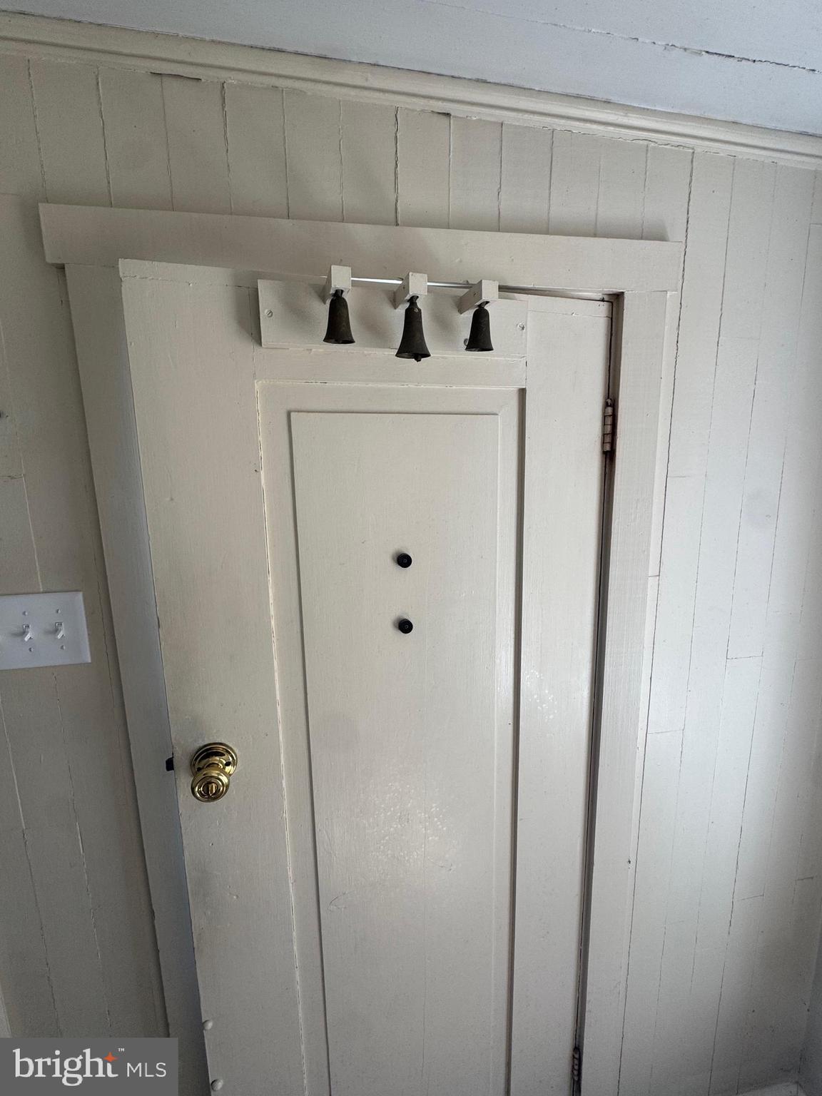 NONE UNRESTRICTED - Residential