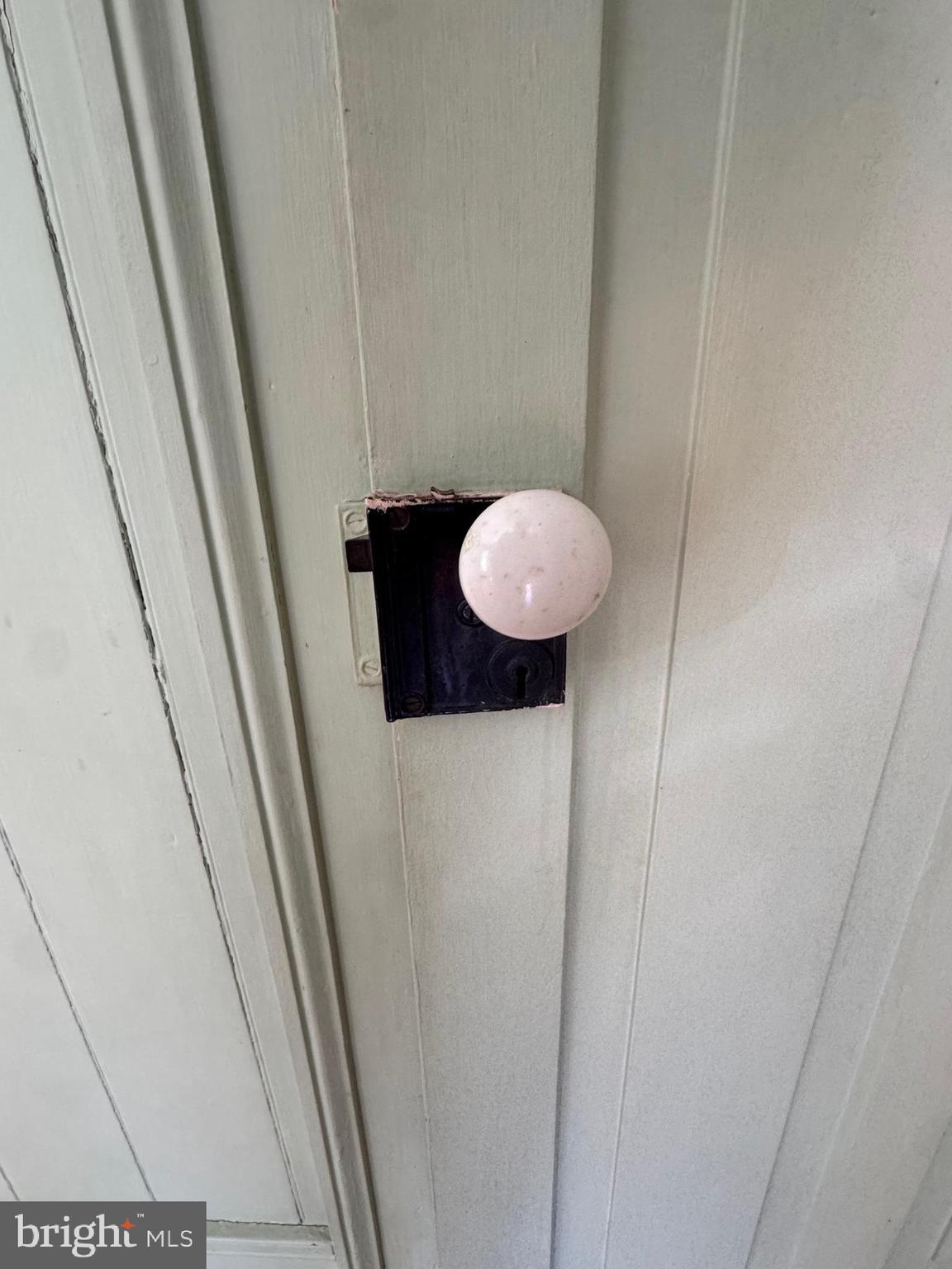 NONE UNRESTRICTED - Residential