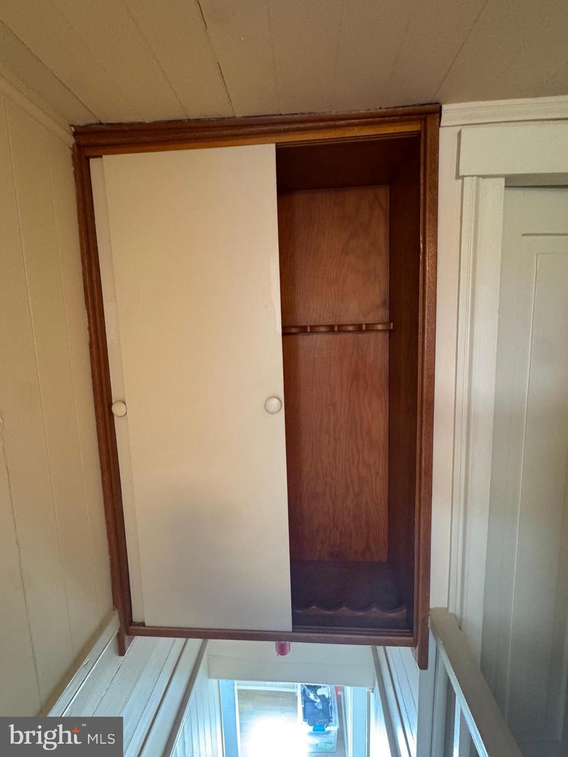 NONE UNRESTRICTED - Residential