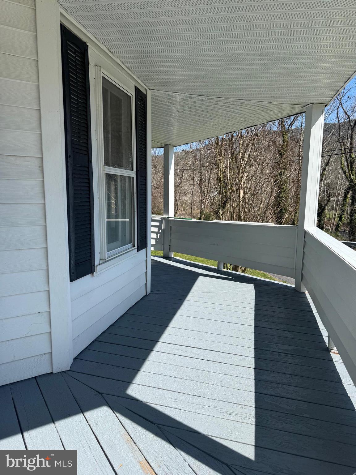 NONE UNRESTRICTED - Residential