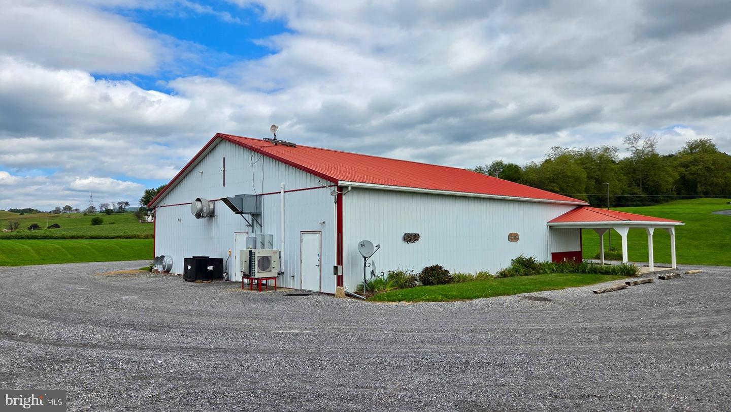 13605 GREENWOOD ROAD
