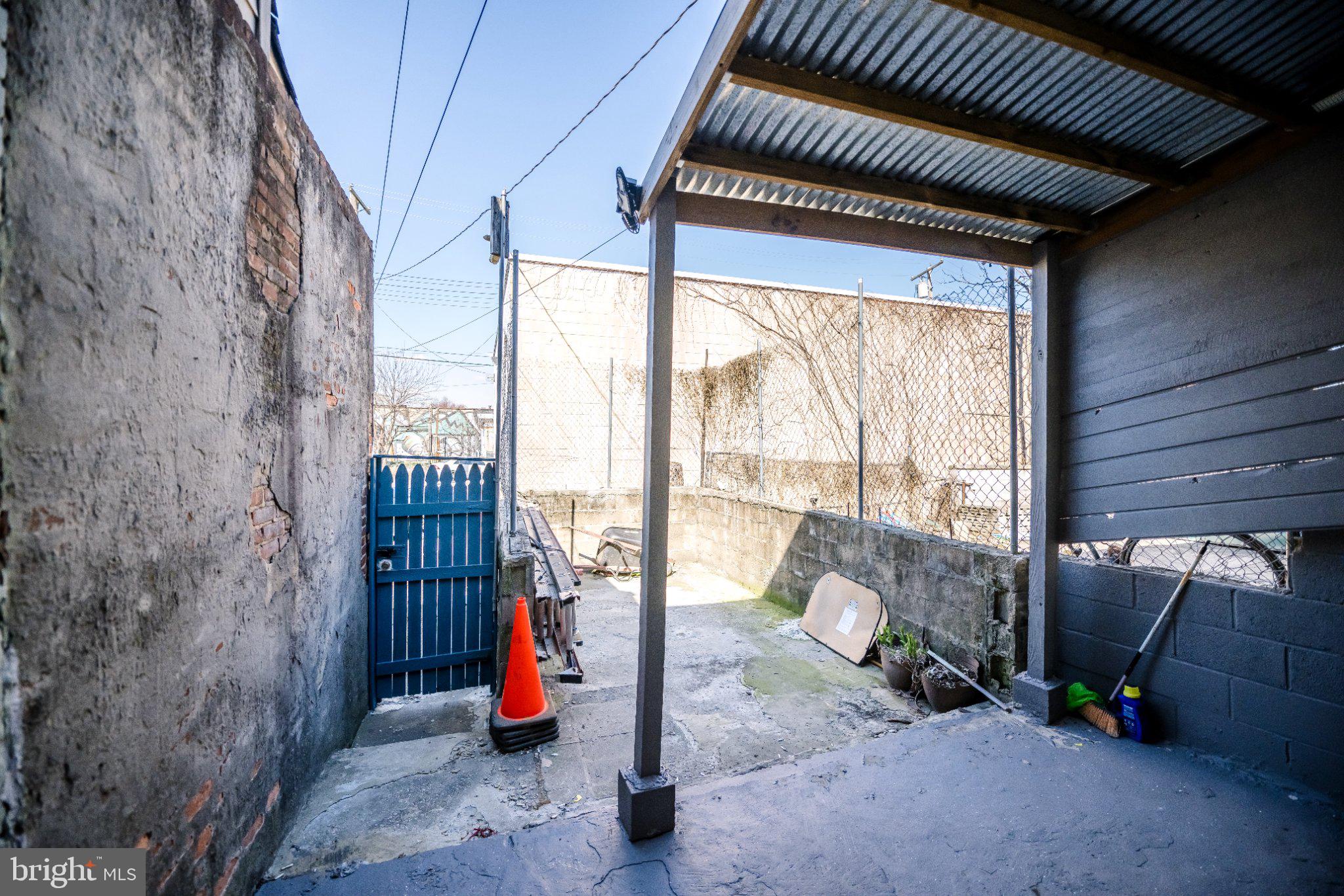 HIGHLANDTOWN - Residential