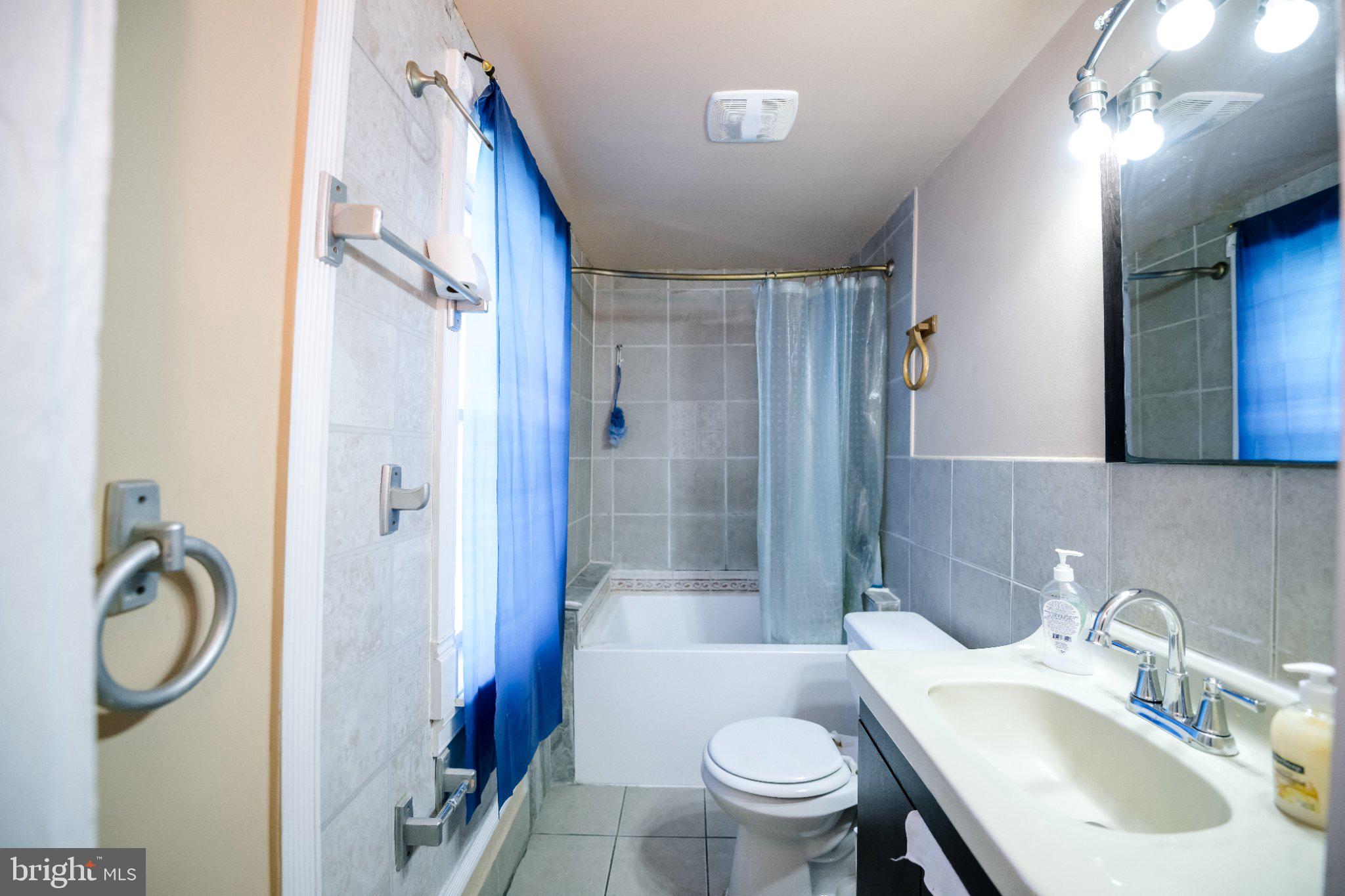 HIGHLANDTOWN - Residential