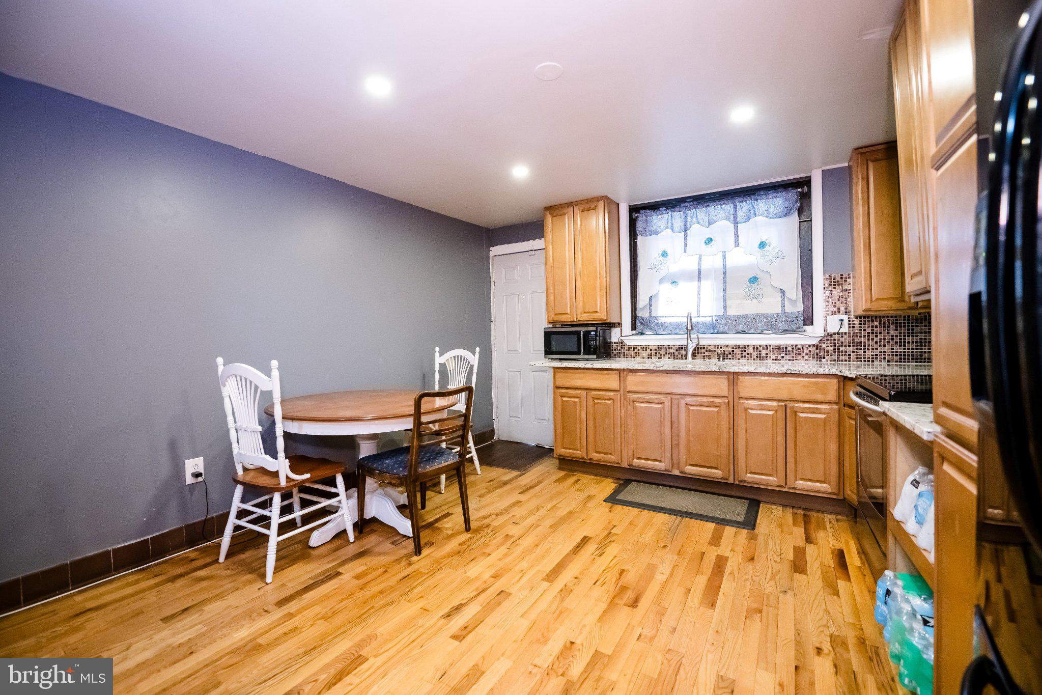 HIGHLANDTOWN - Residential