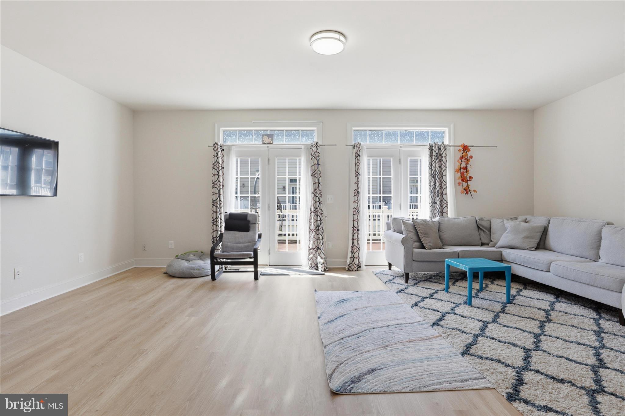 ARCOLA - Residential