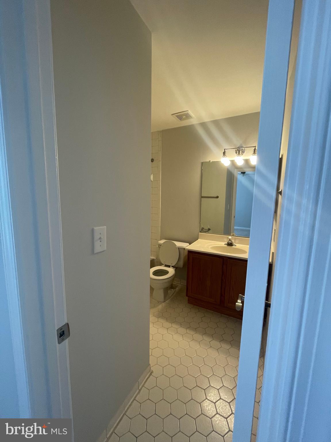 MARINERS LANDING - Residential
