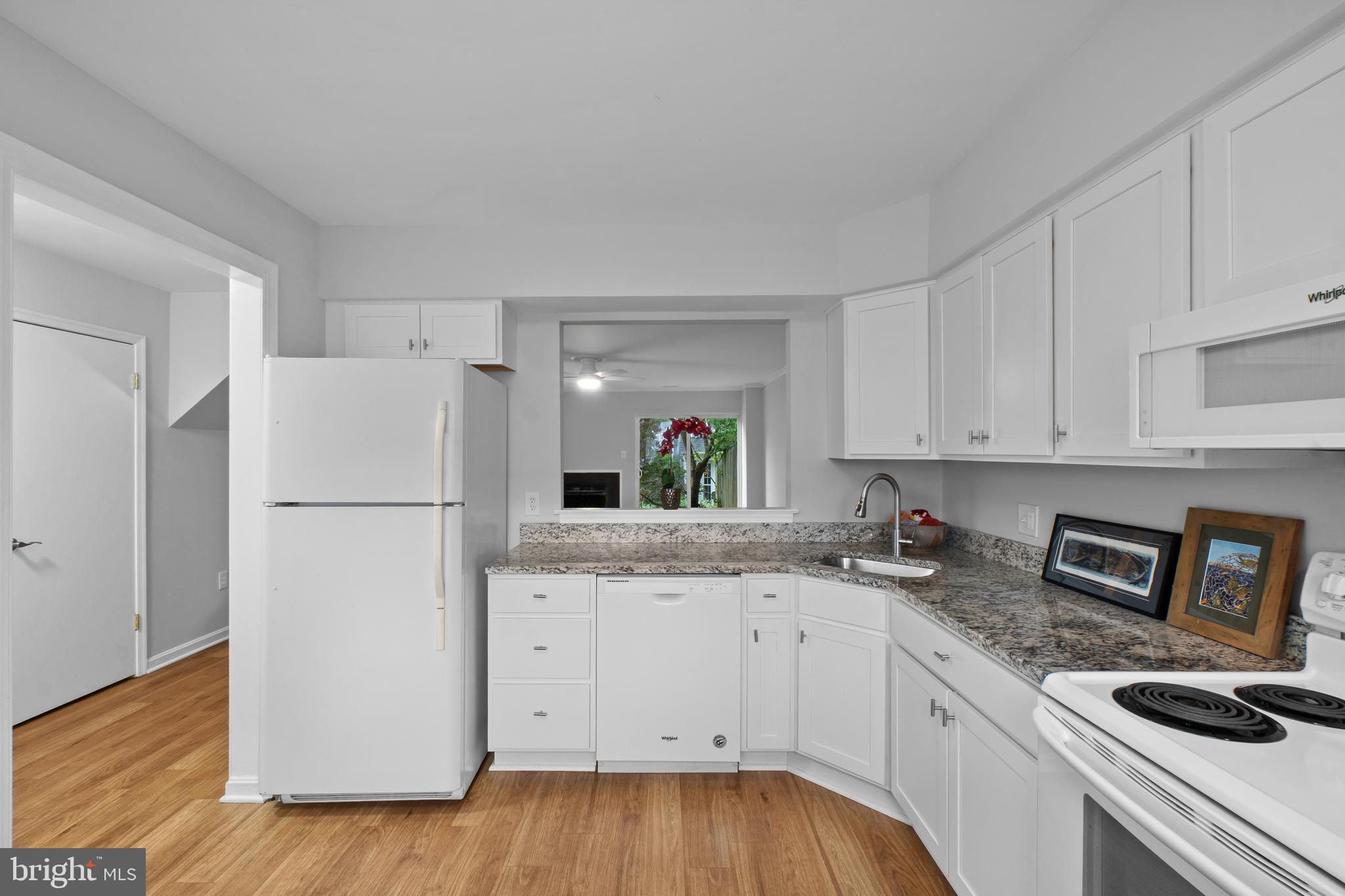MARINERS LANDING - Residential