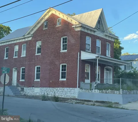 249 E Liberty Street, Martinsburg, WV 25404 - MLS#: WVBE2037976