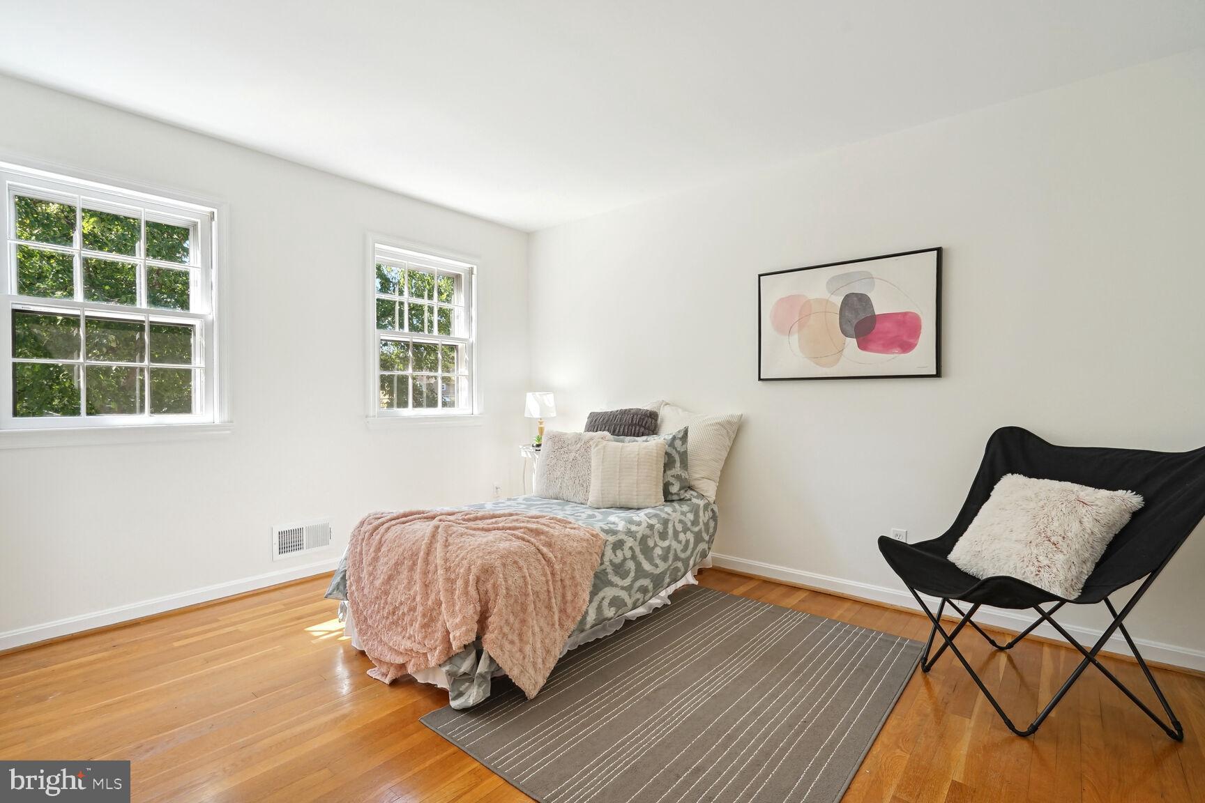 SLEEPY HOLLOW WOODS - Residential