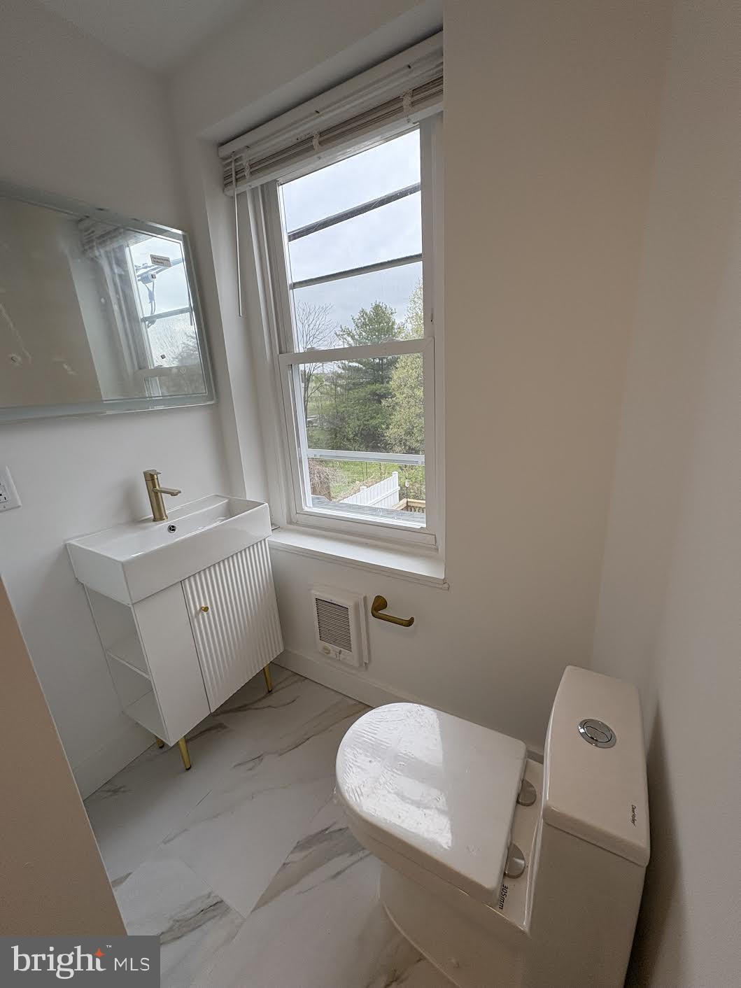 CONNAUGHTOWN - Residential