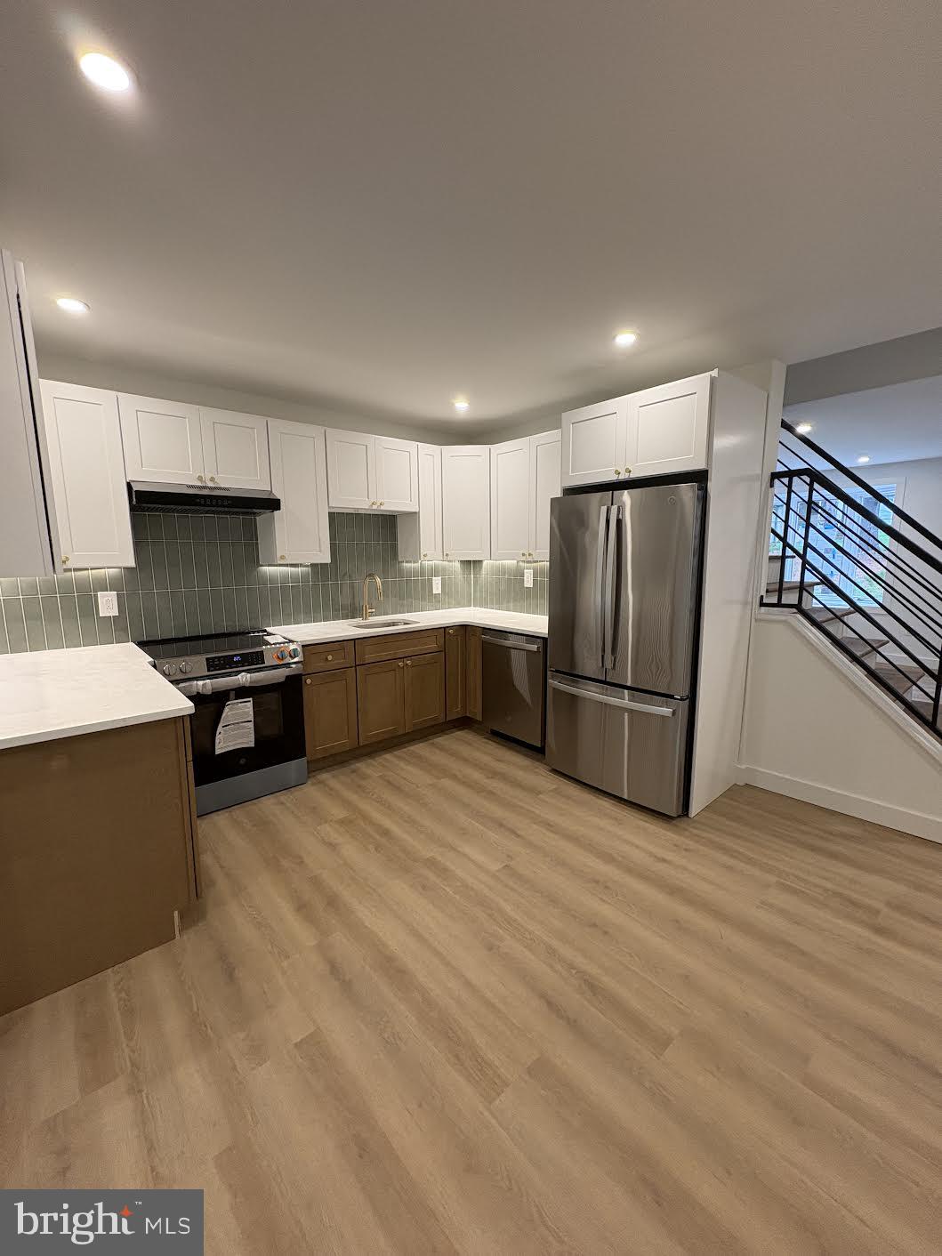 CONNAUGHTOWN - Residential