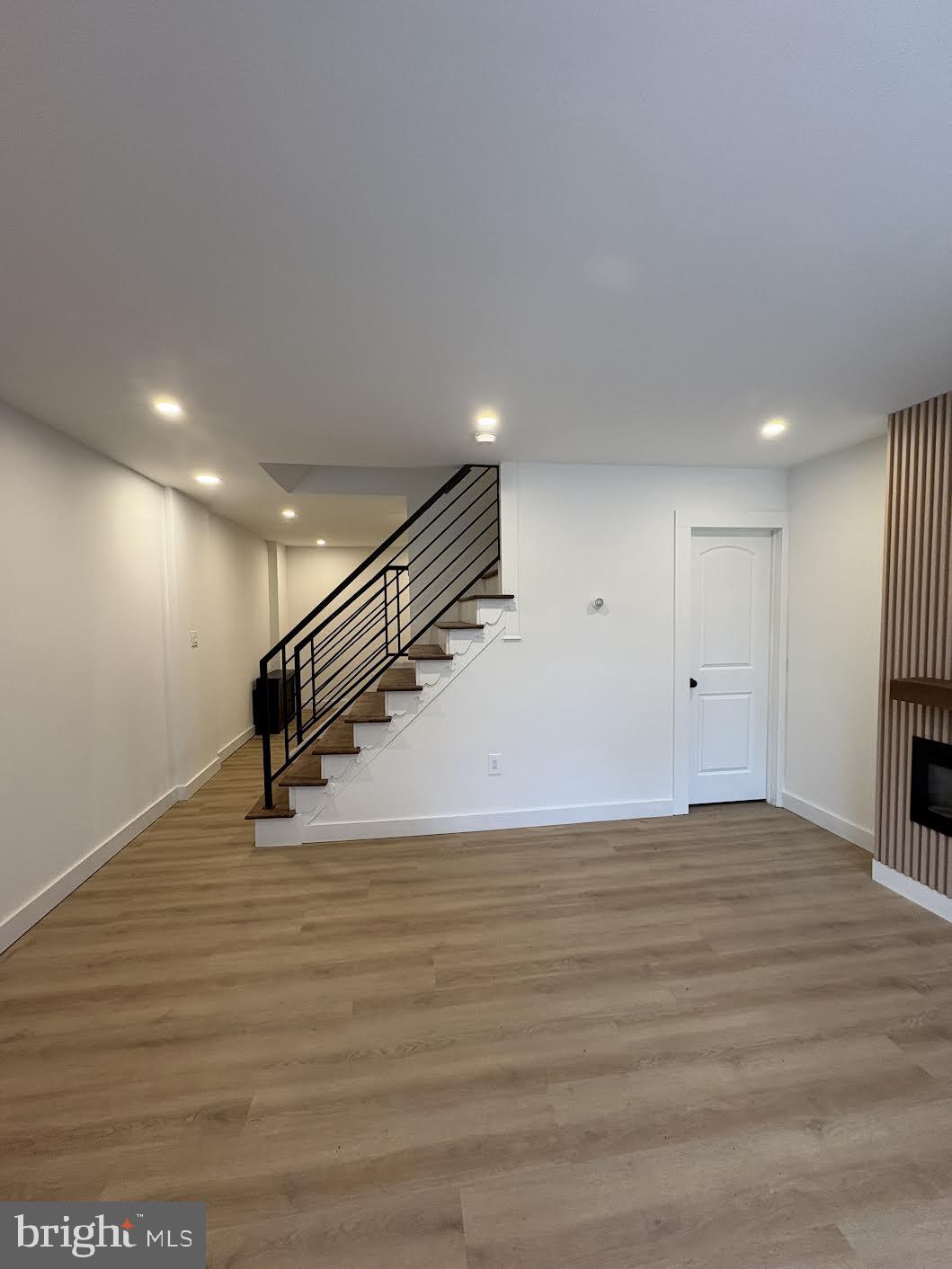 CONNAUGHTOWN - Residential