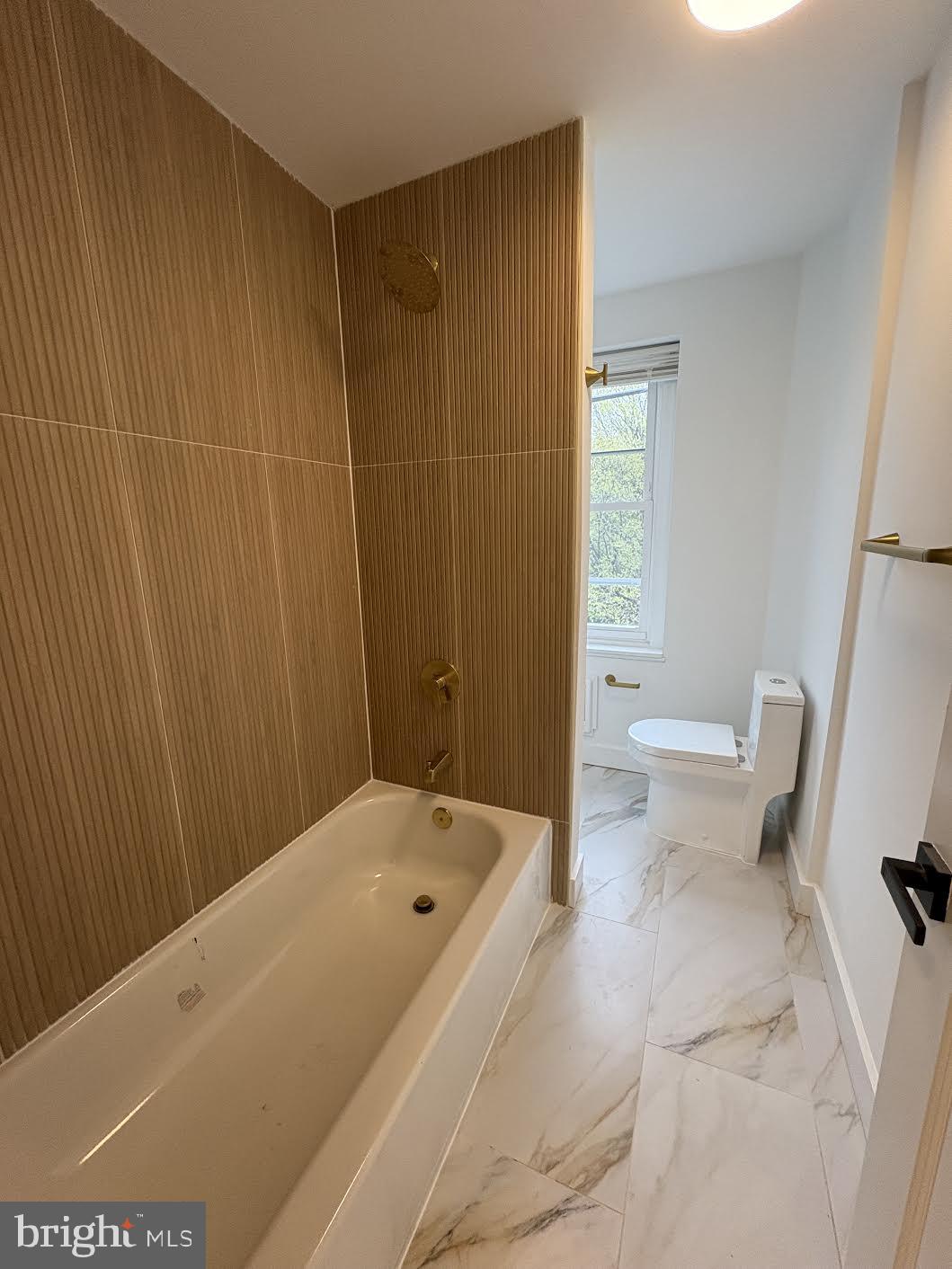 CONNAUGHTOWN - Residential