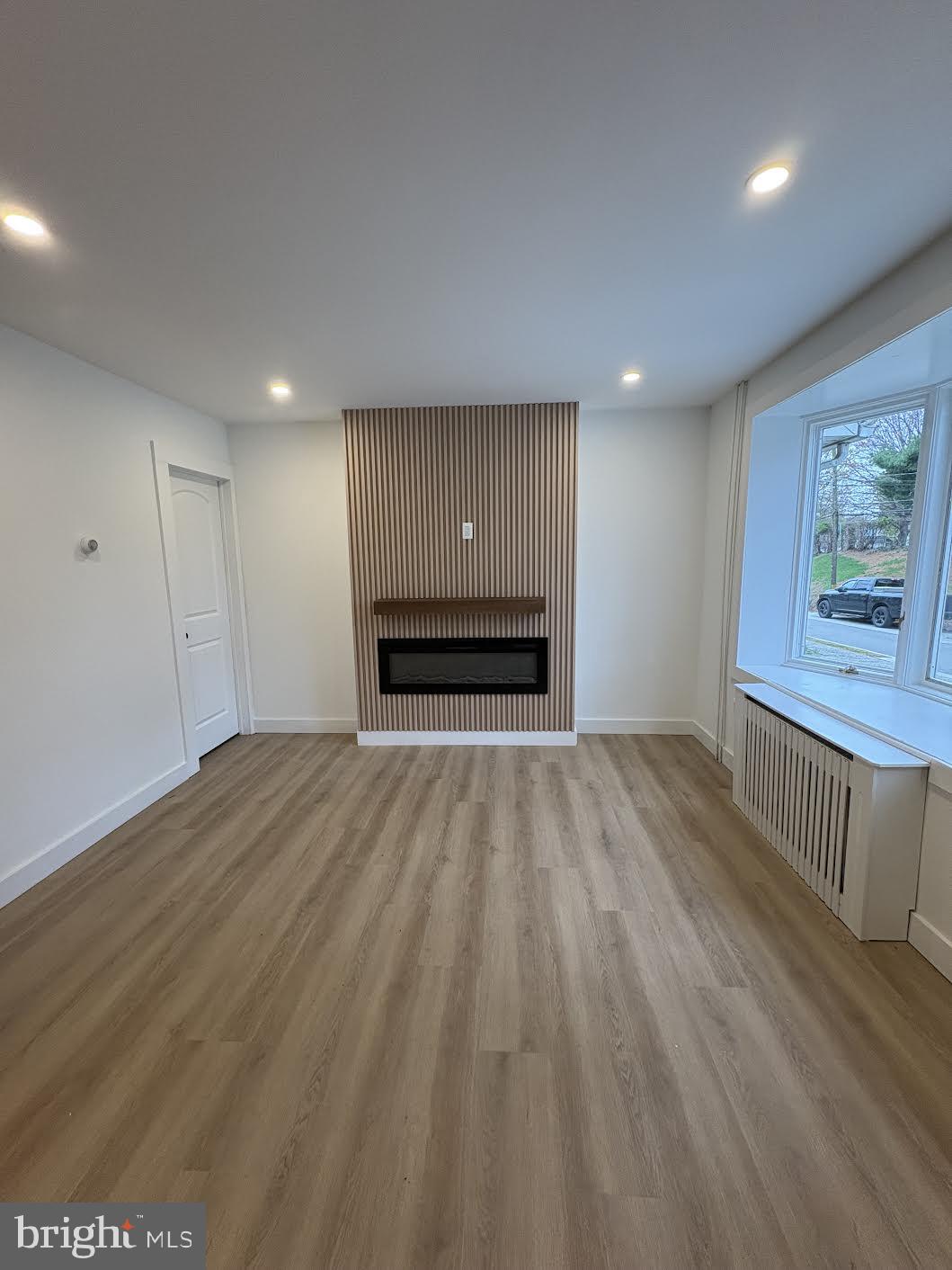 CONNAUGHTOWN - Residential