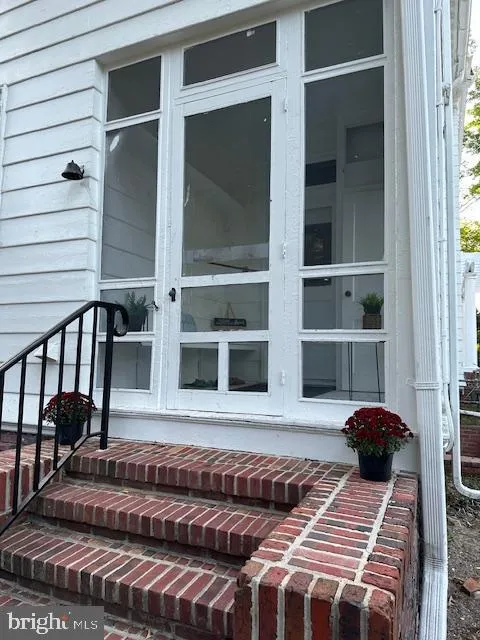 Salisbury, Maryland 21801, United States, 6 Bedrooms Bedrooms, ,4 BathroomsBathrooms,Residential,Contingent,117019