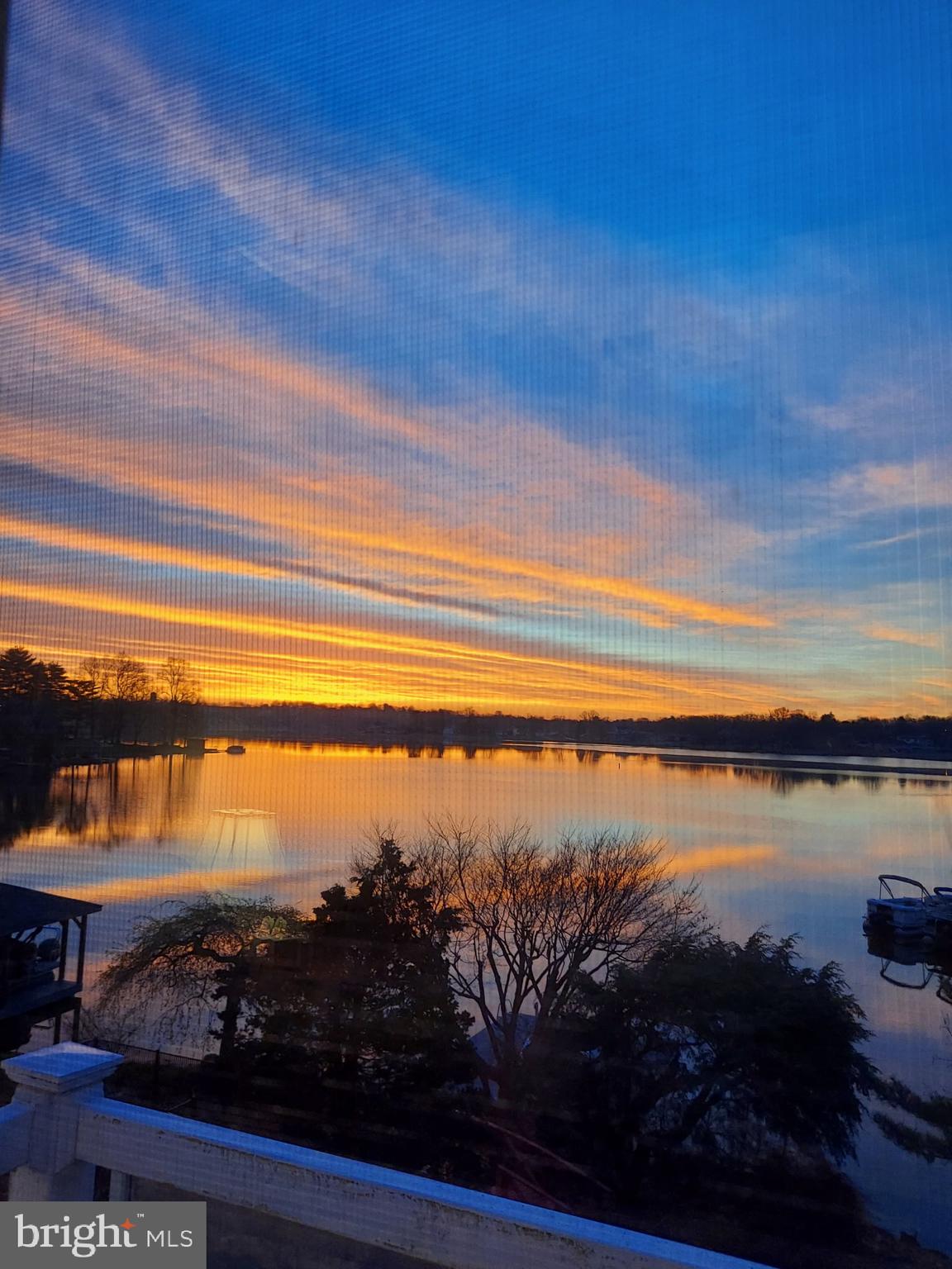 LAKE MEADE - Residential