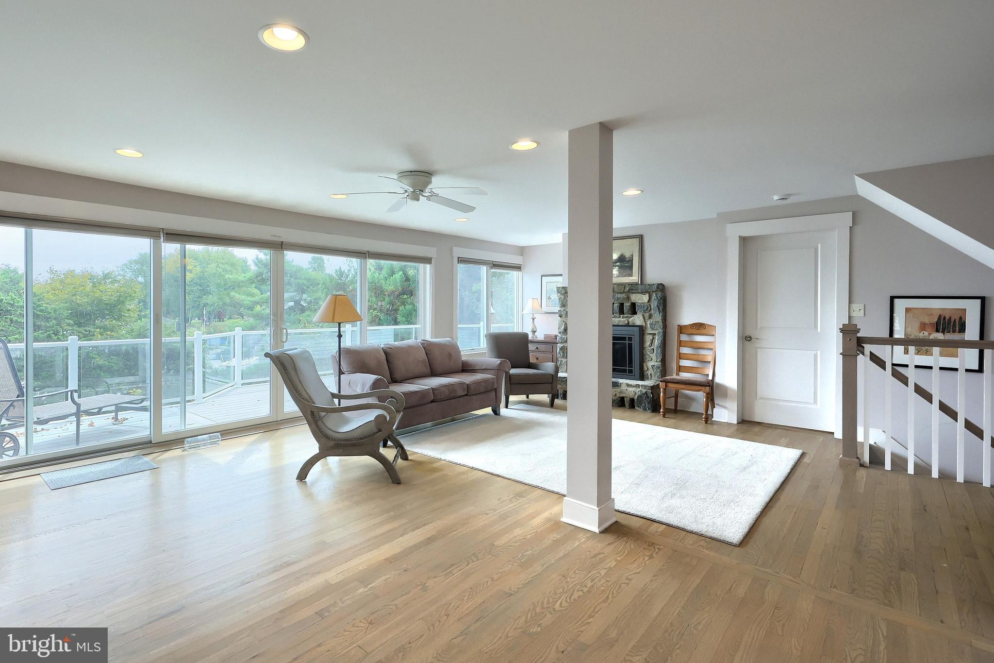 LAKE MEADE - Residential