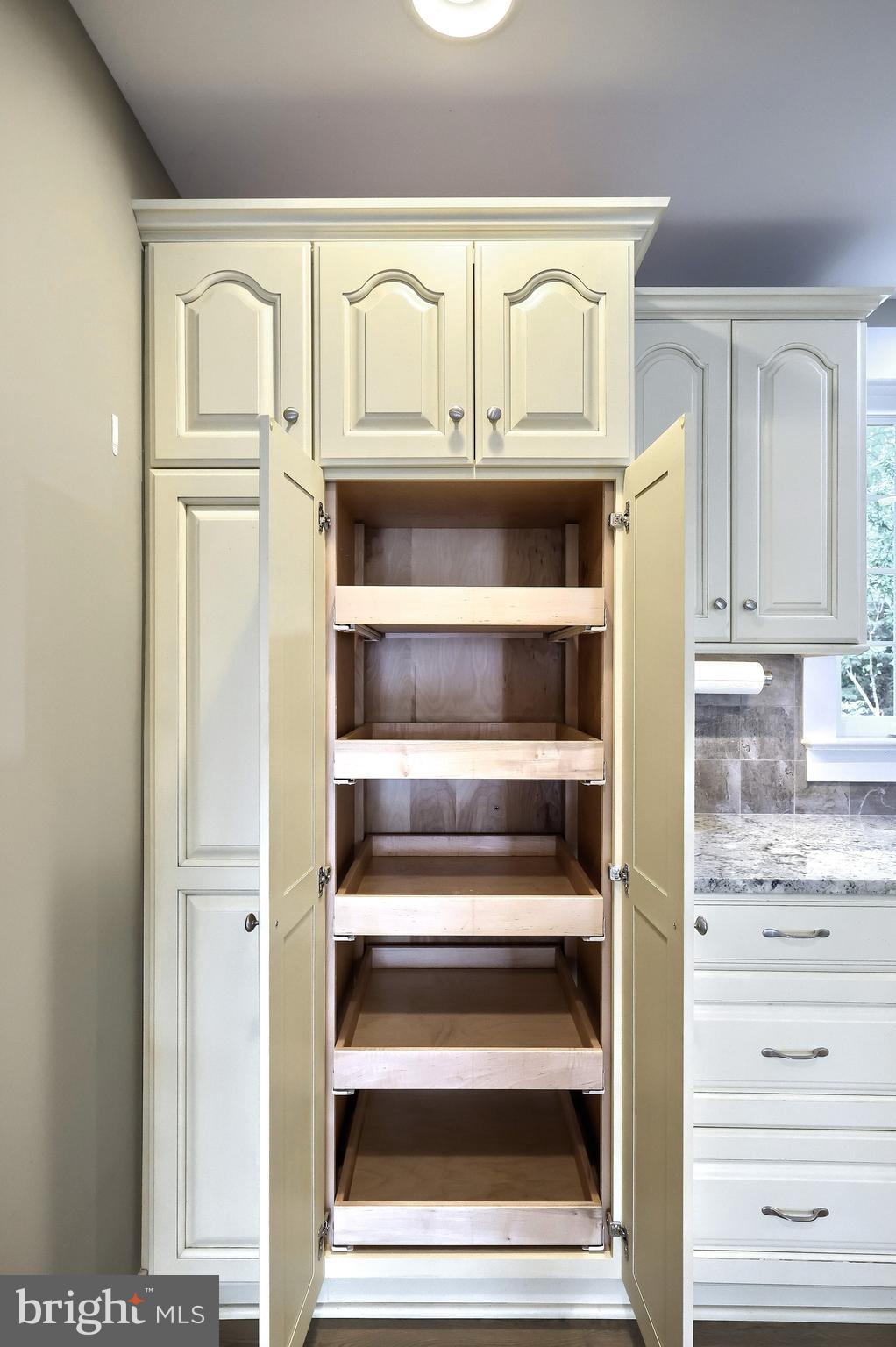 LAKE MEADE - Residential