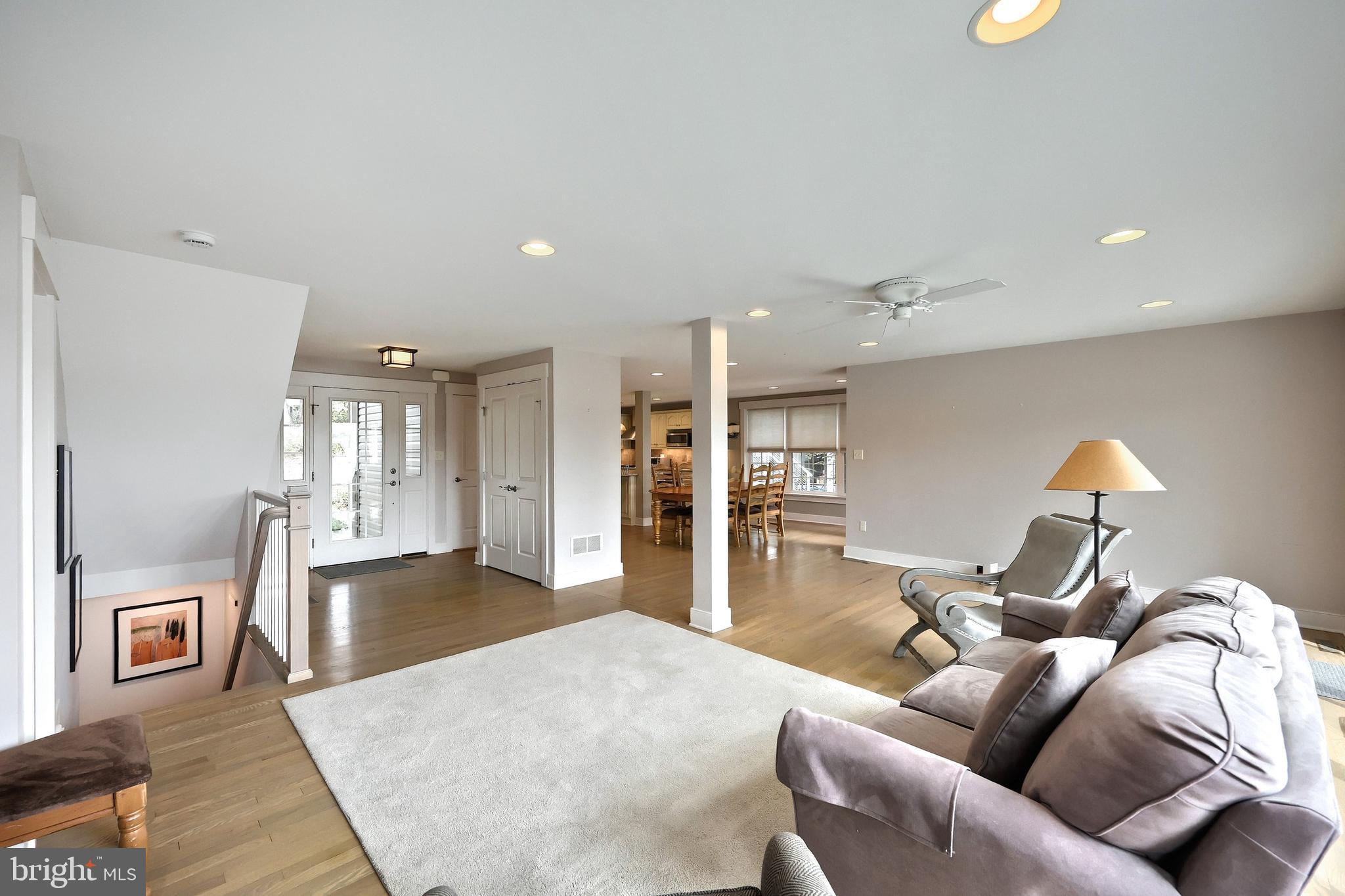 LAKE MEADE - Residential