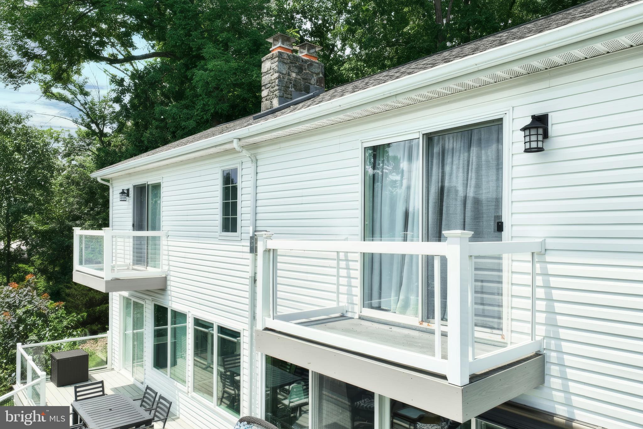 LAKE MEADE - Residential