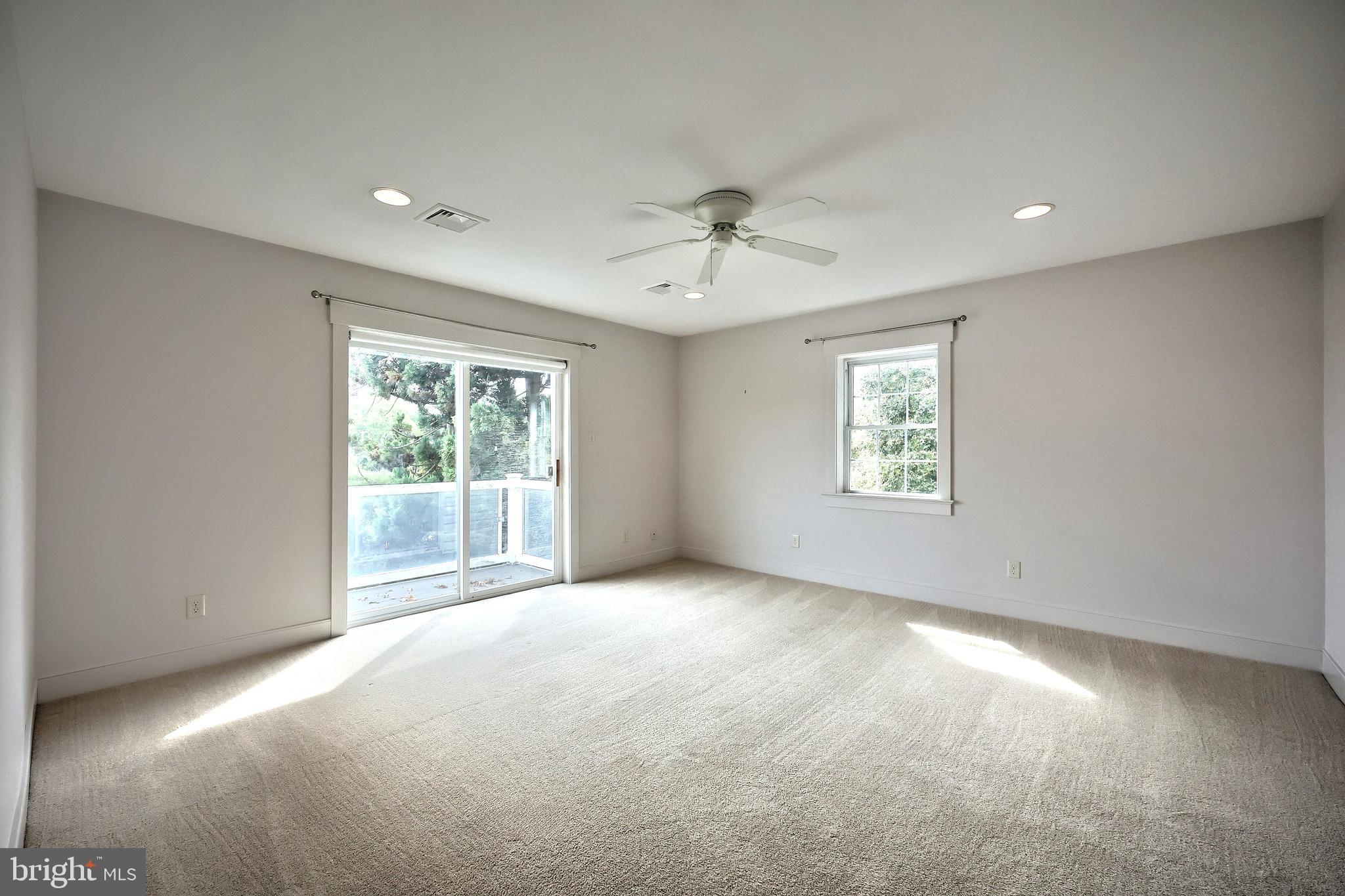 LAKE MEADE - Residential