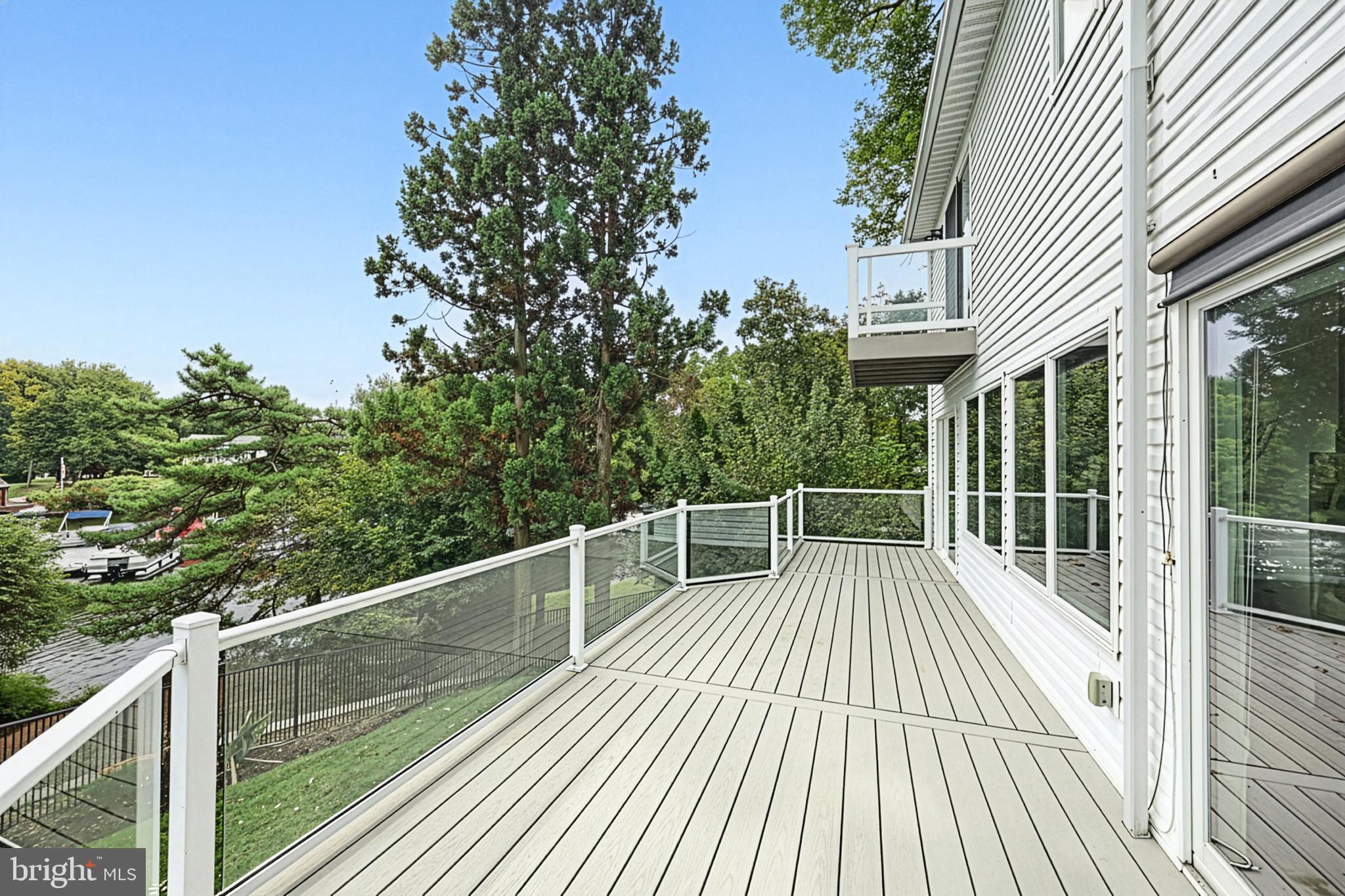 LAKE MEADE - Residential