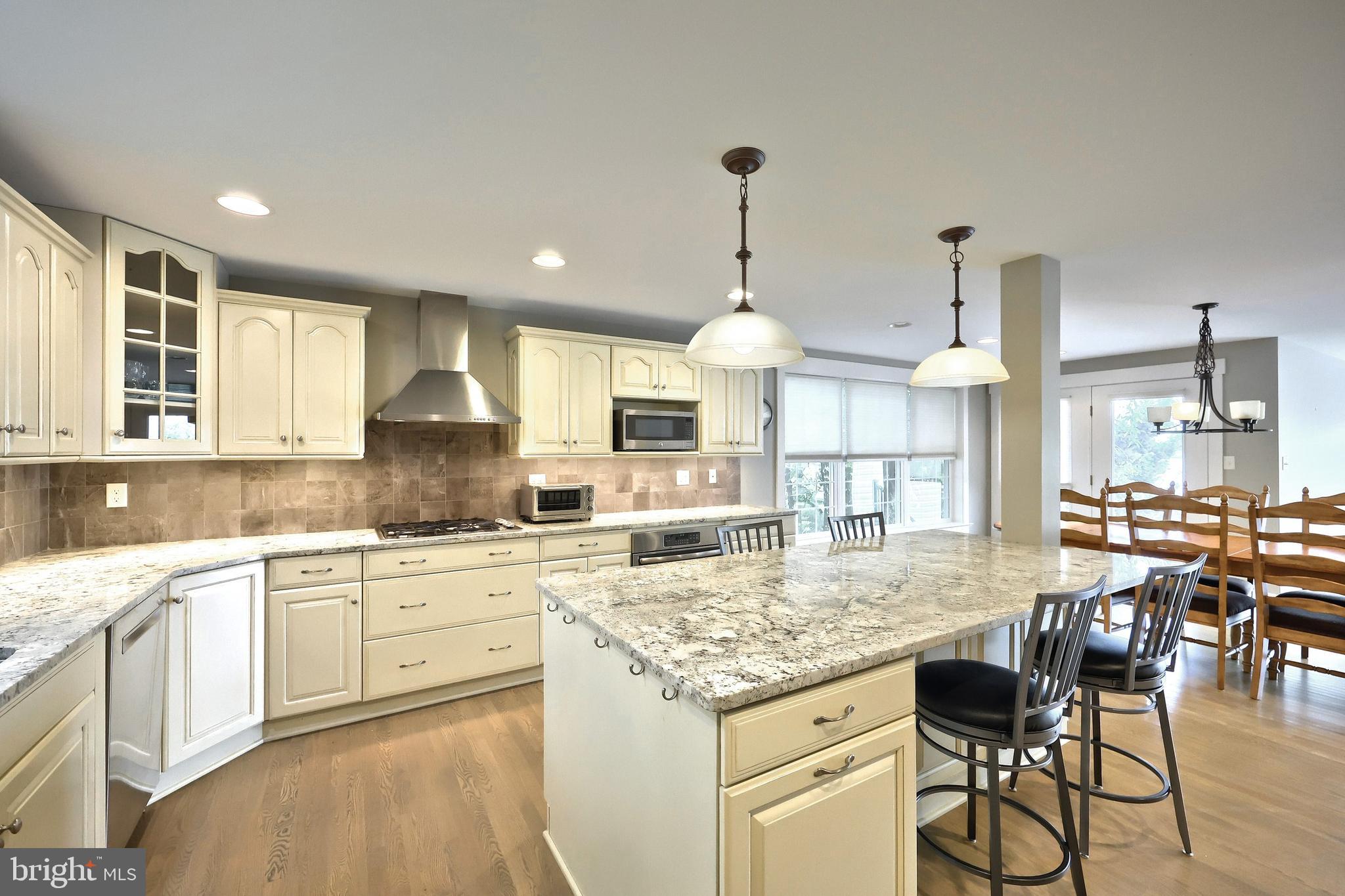 LAKE MEADE - Residential