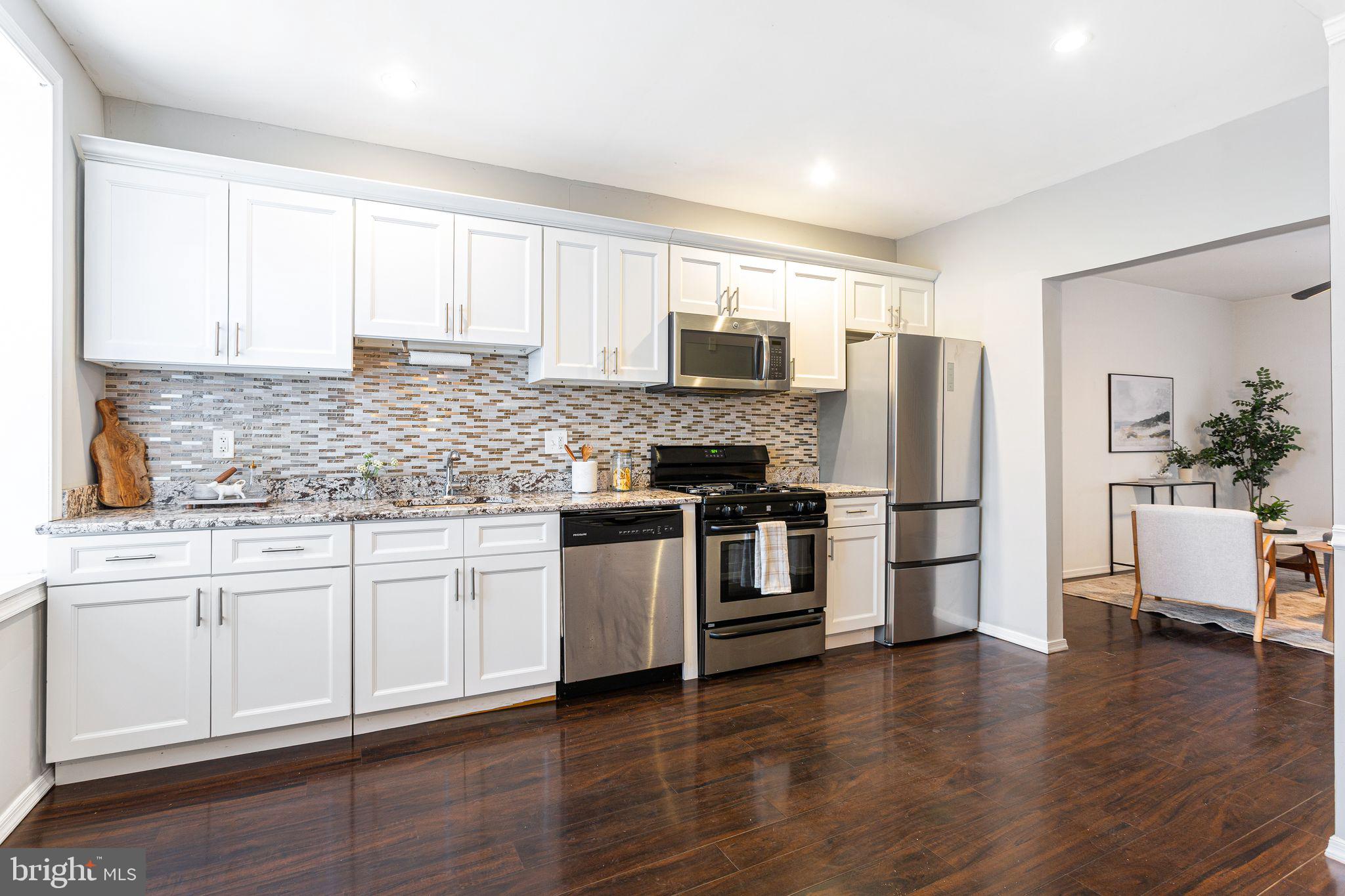 NORTHWOOD - Residential