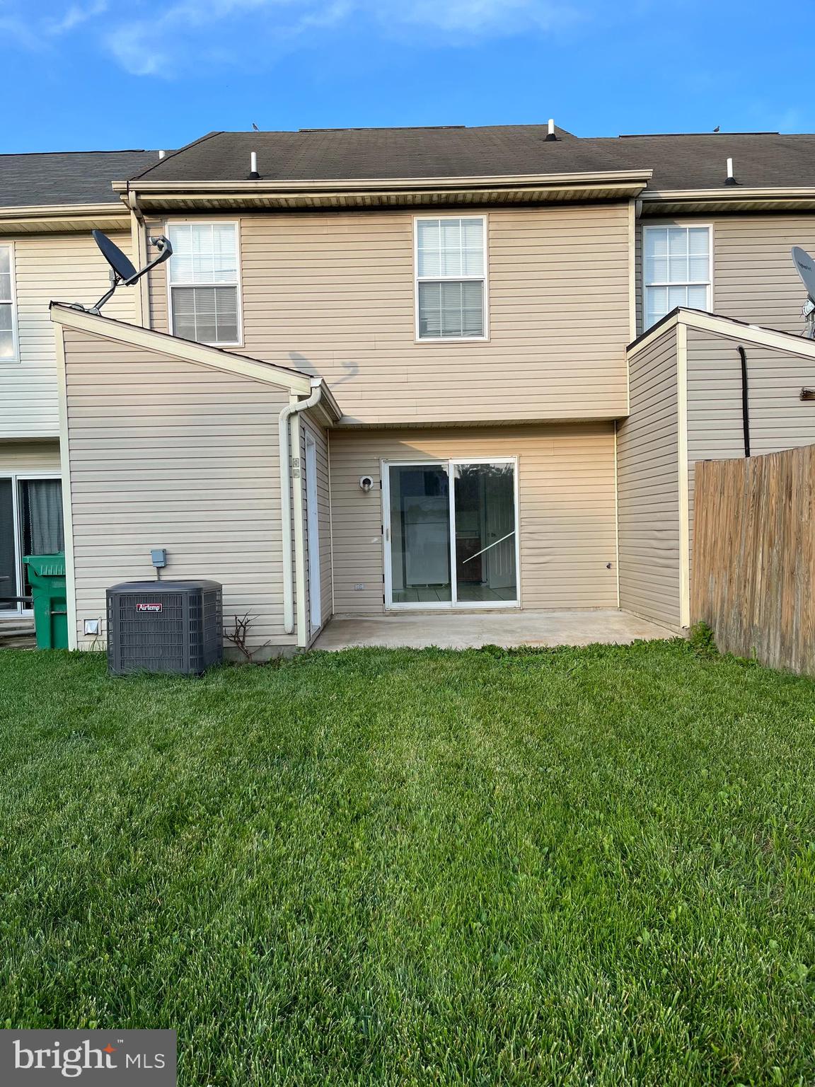 CHESAPEAKE LANDING - Residential