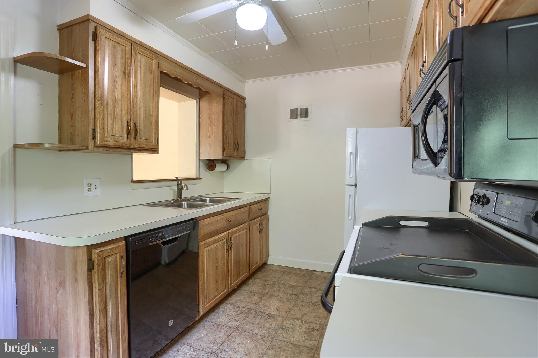 HAMPDEN GARDENS - Residential