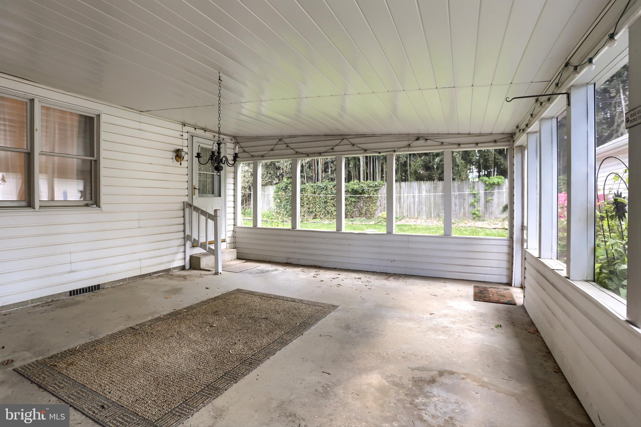 HAMPDEN GARDENS - Residential