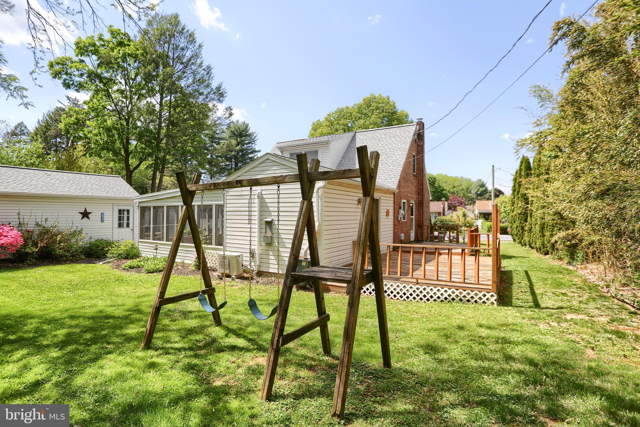 HAMPDEN GARDENS - Residential