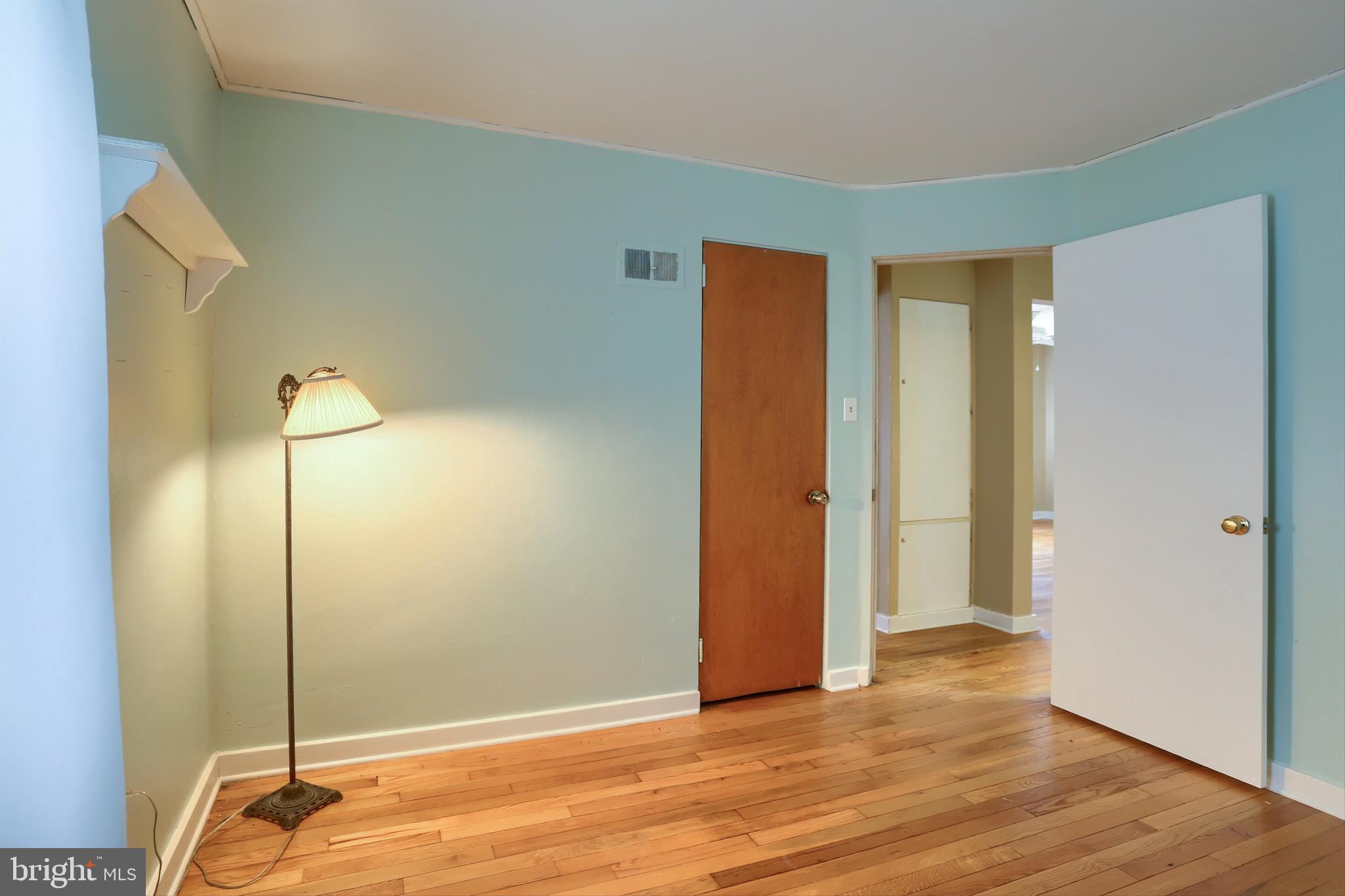 HAMPDEN GARDENS - Residential