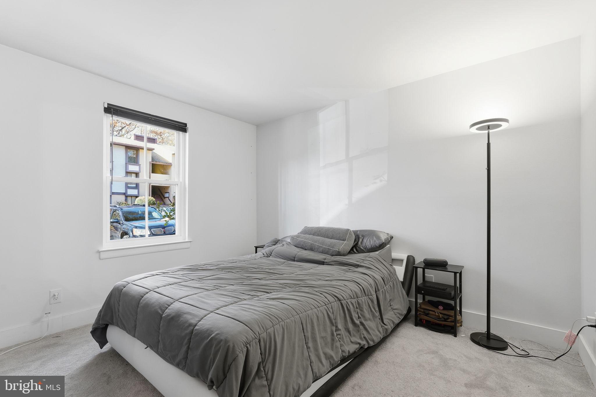 SHADOWOOD - Residential Lease