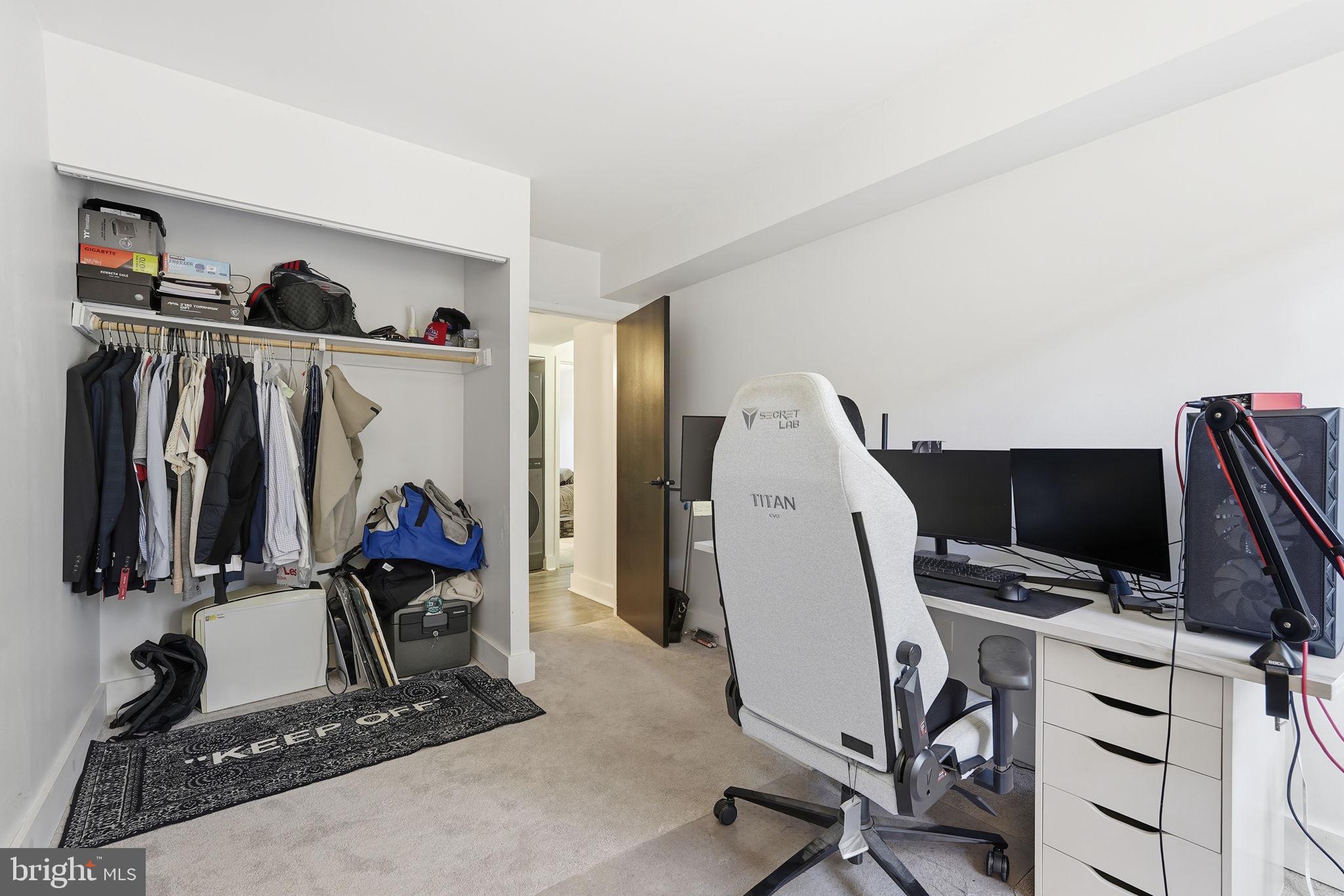 SHADOWOOD - Residential Lease