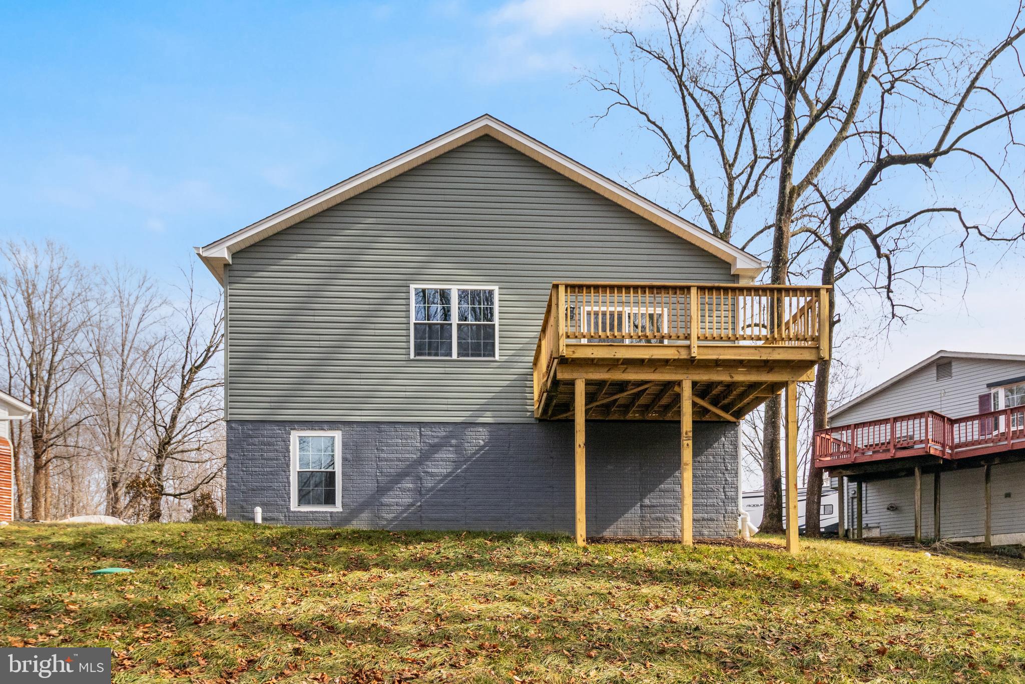 RUSTIC HILLS - Residential