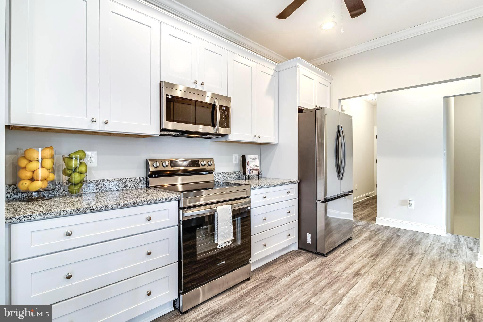 RUSTIC HILLS - Residential