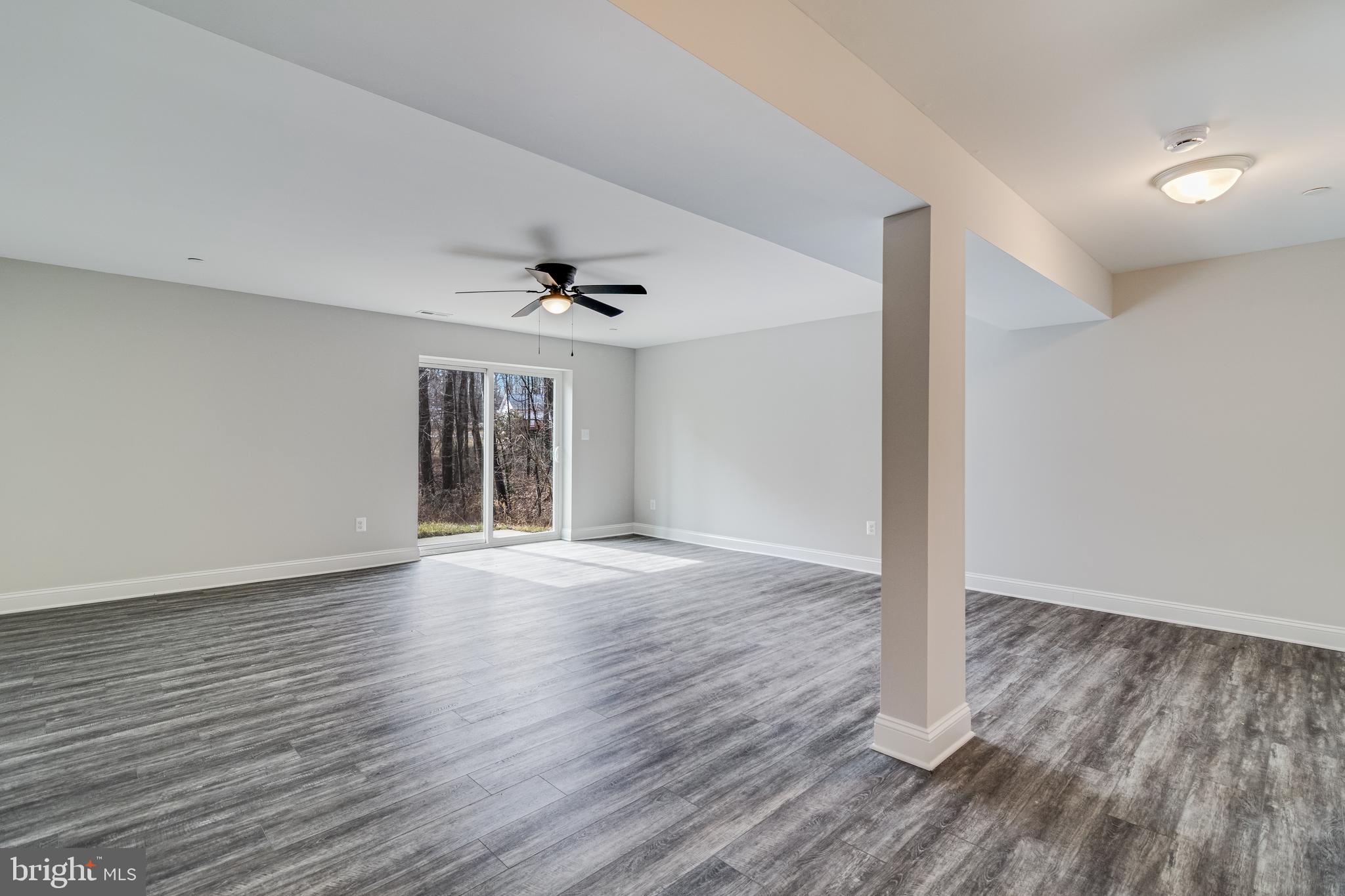 RUSTIC HILLS - Residential