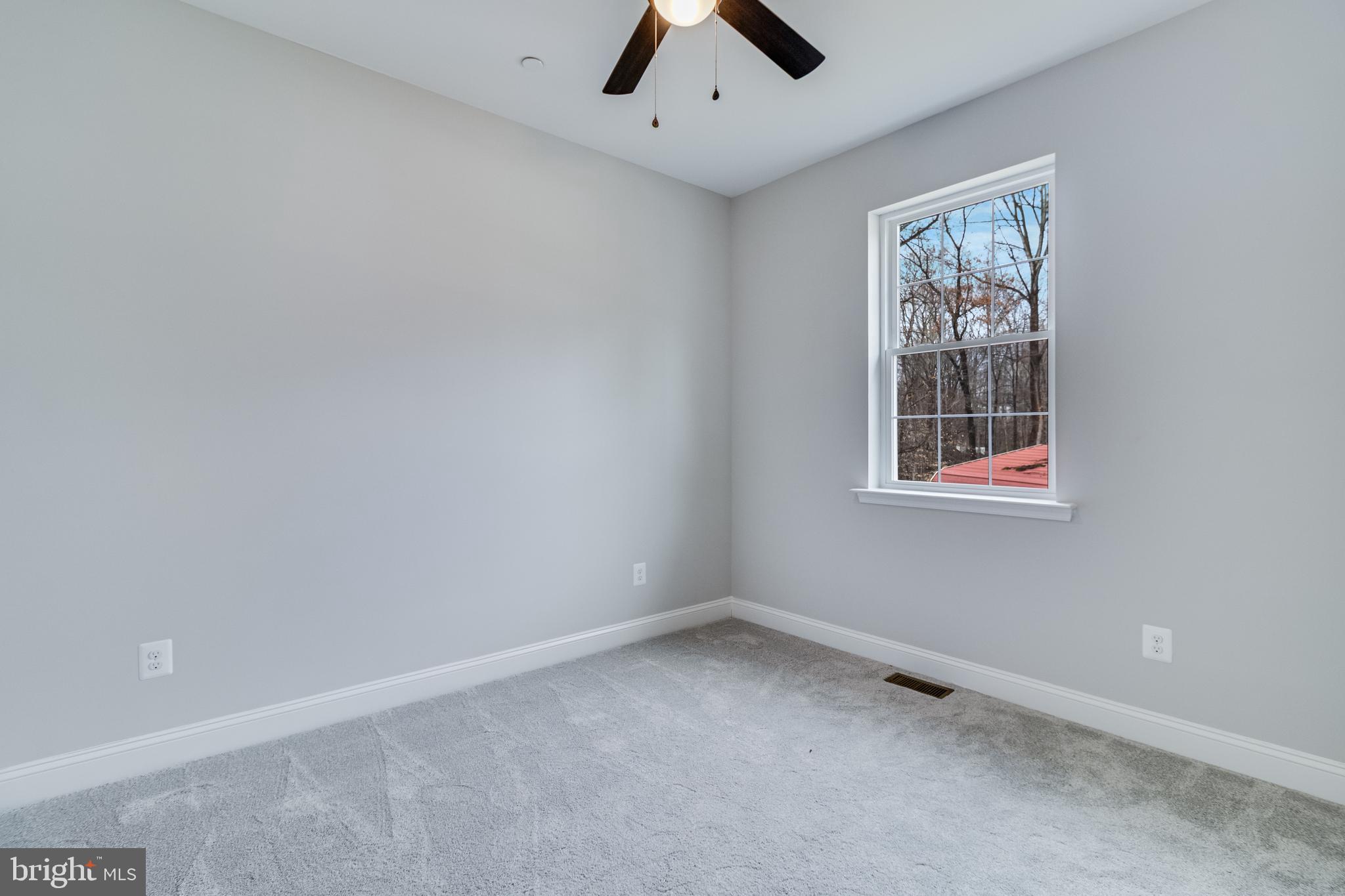 RUSTIC HILLS - Residential