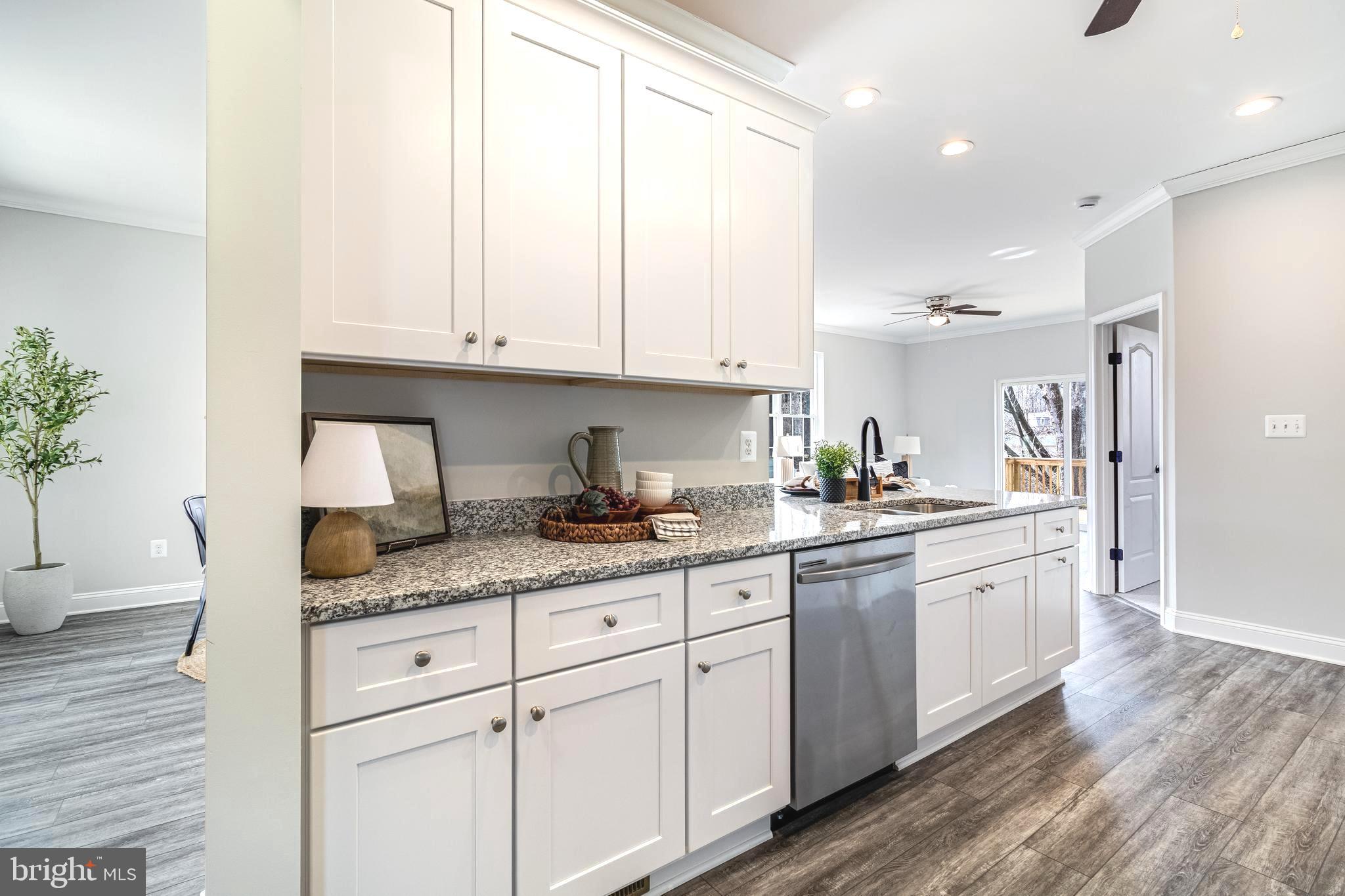 RUSTIC HILLS - Residential