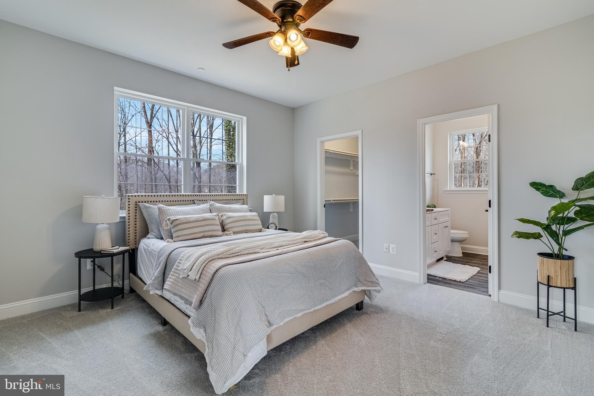 RUSTIC HILLS - Residential