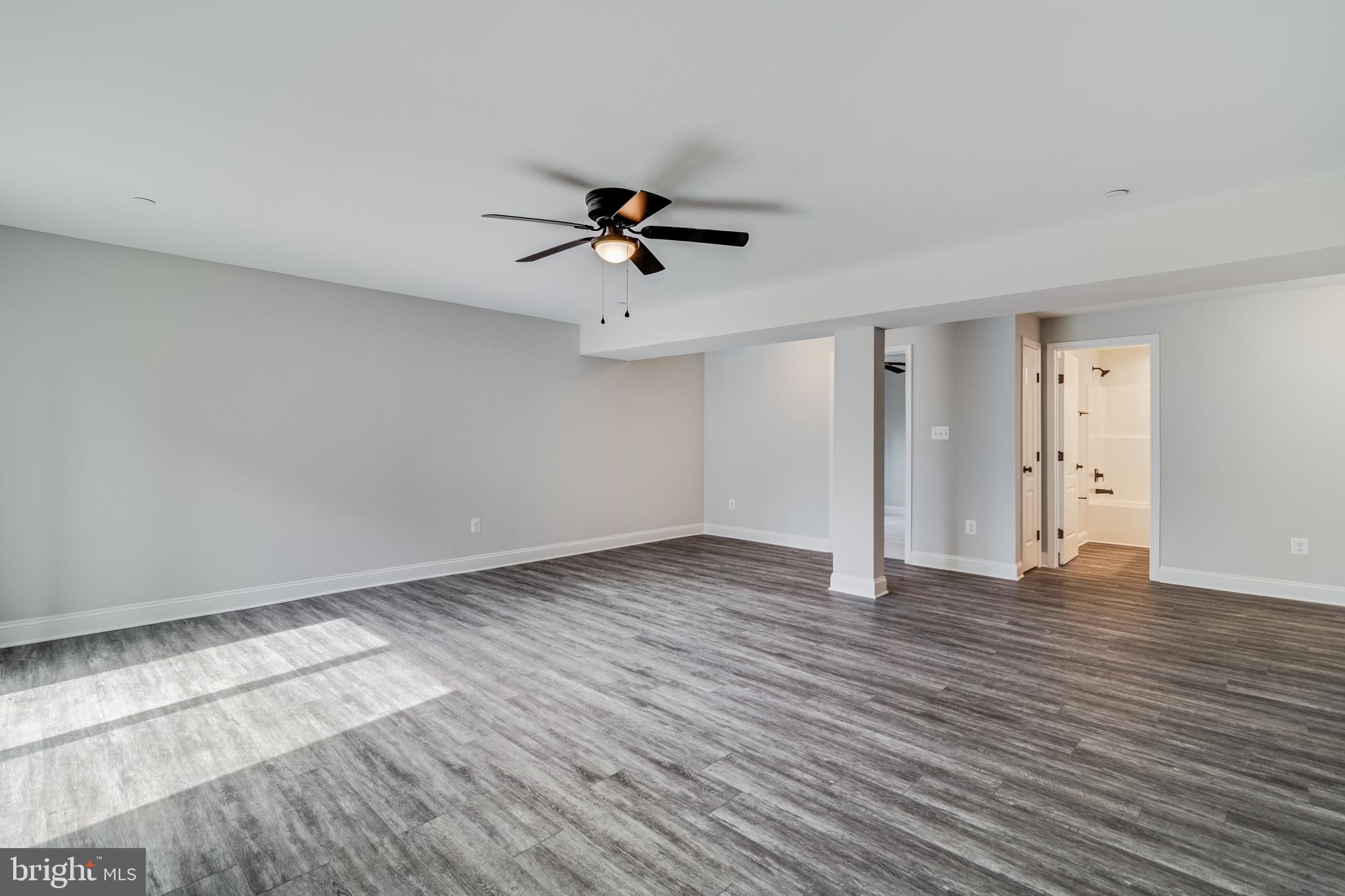 RUSTIC HILLS - Residential