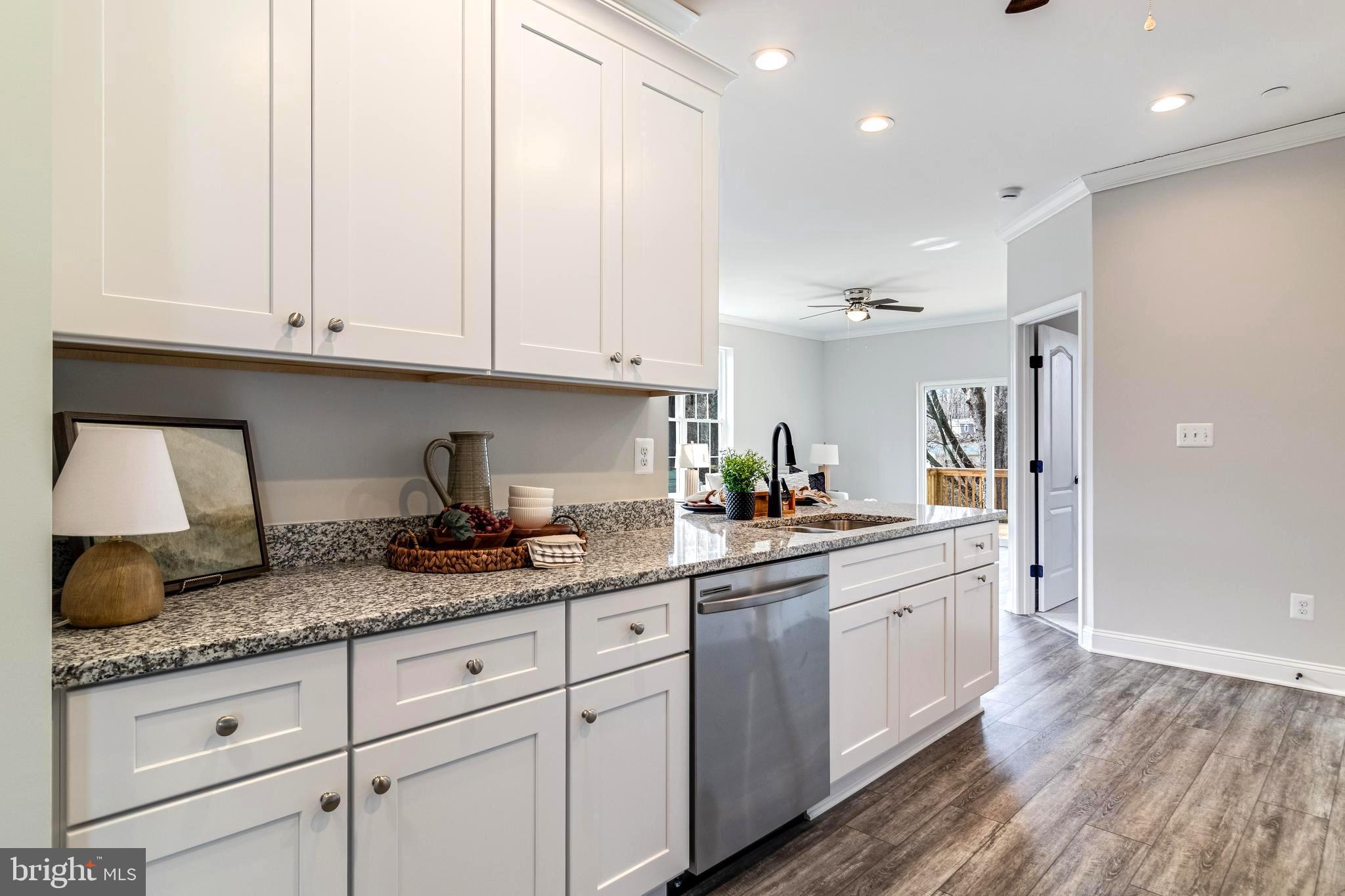 RUSTIC HILLS - Residential