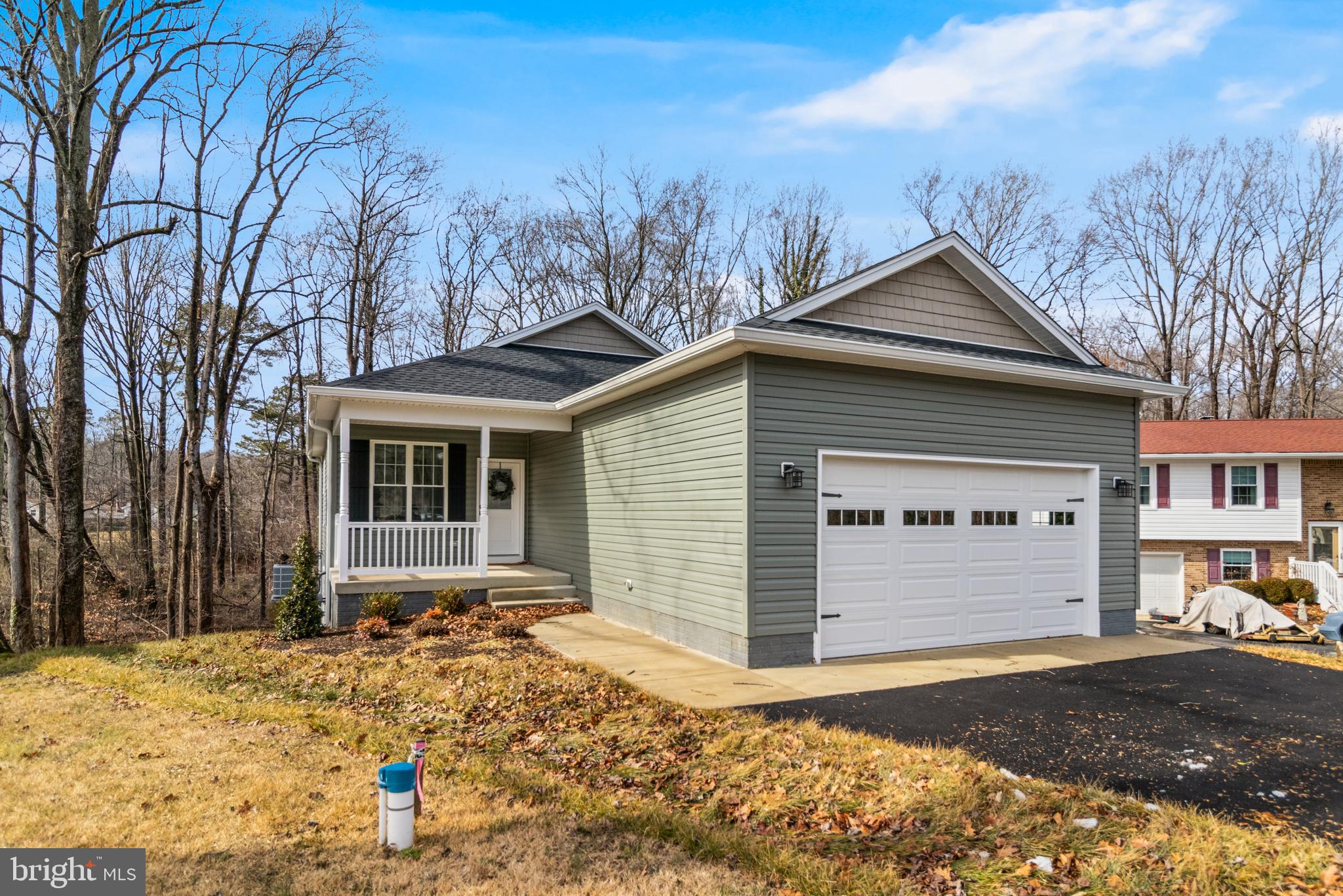 RUSTIC HILLS - Residential