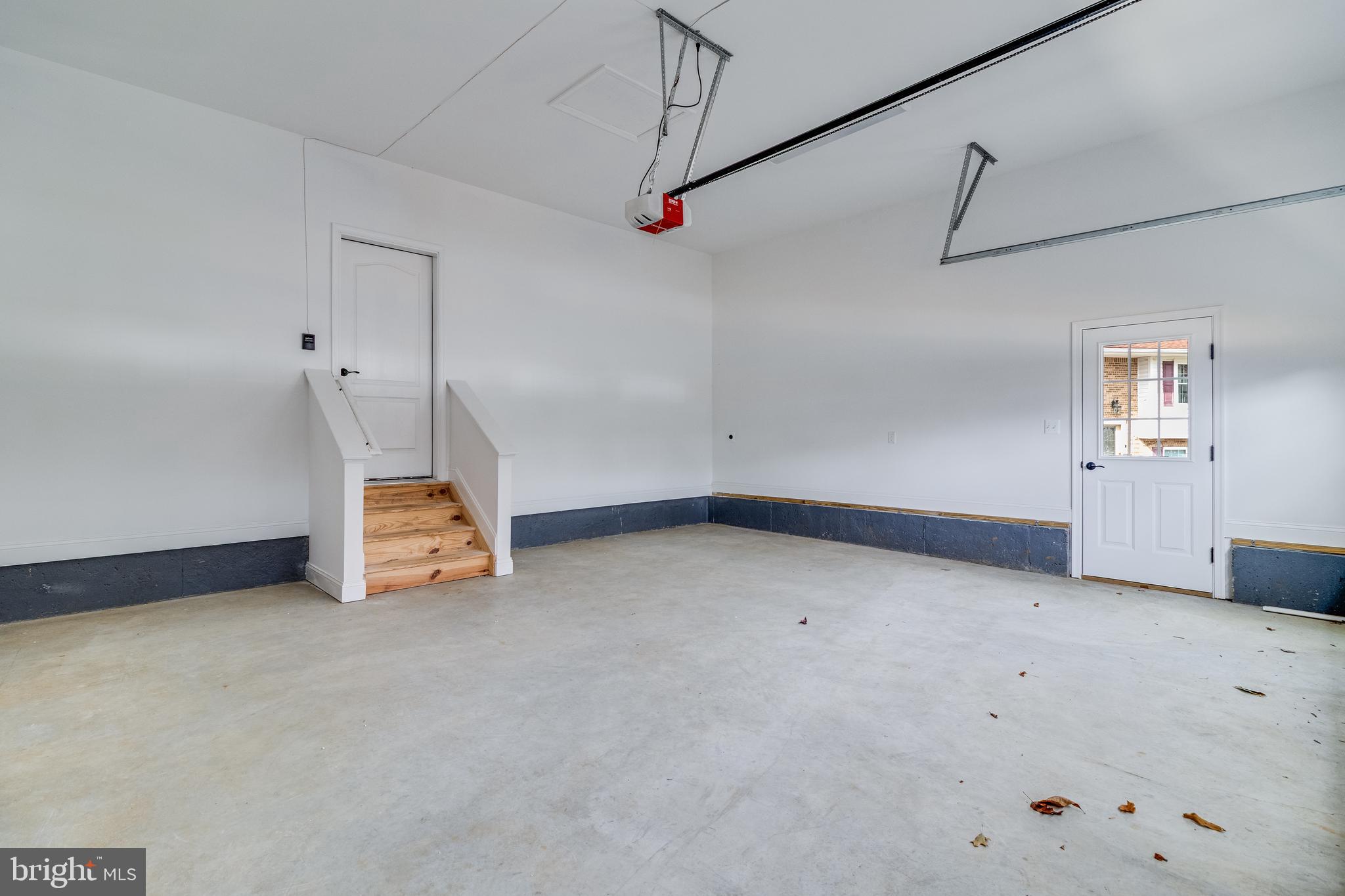 RUSTIC HILLS - Residential