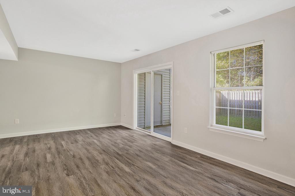 KENT SQUARE LA PLATA - Residential