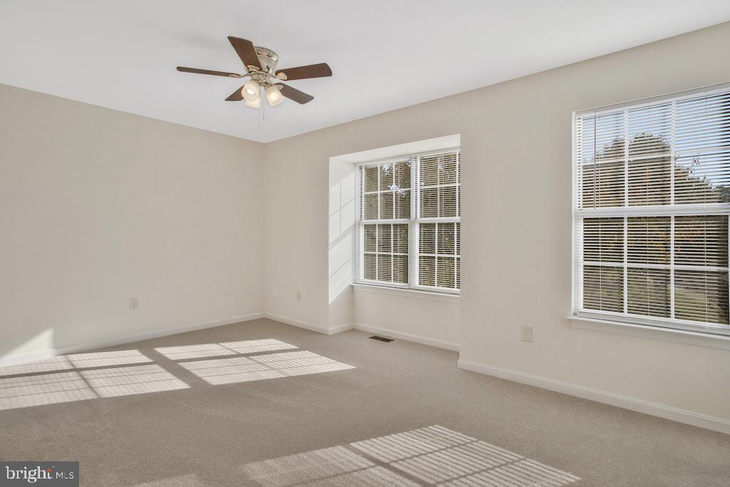 KENT SQUARE LA PLATA - Residential