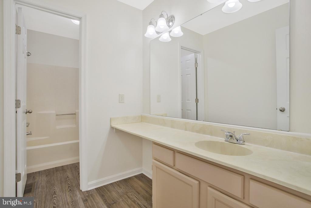 KENT SQUARE LA PLATA - Residential