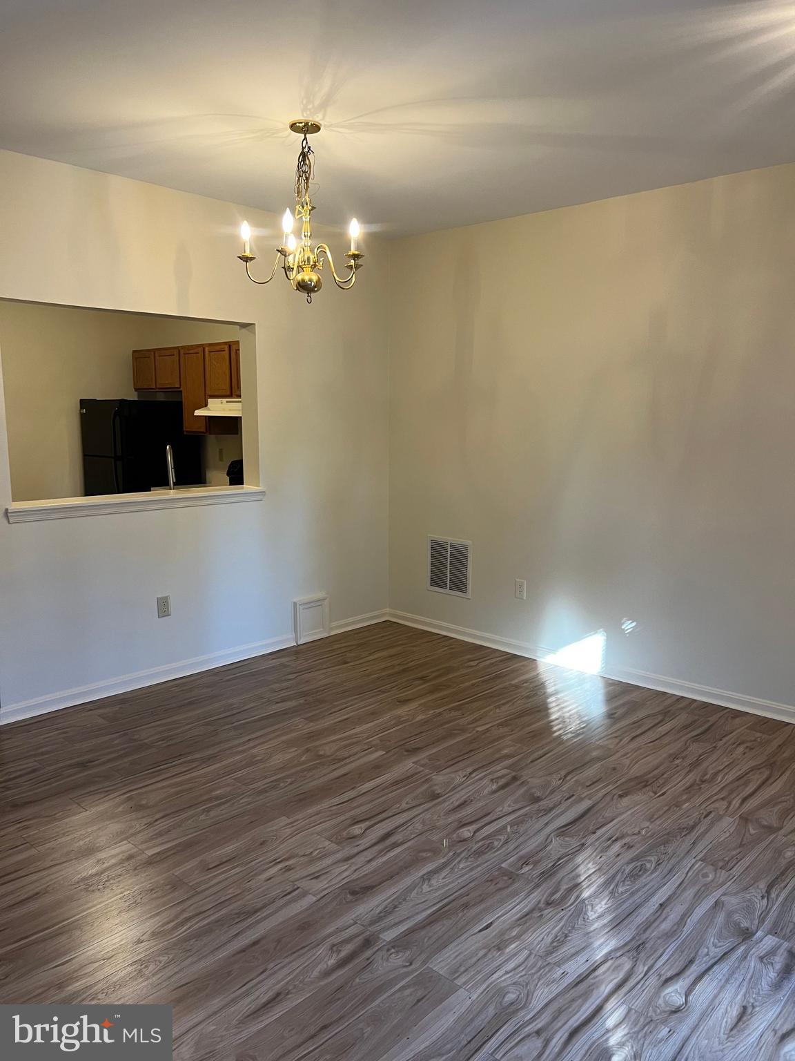 2012 BELL POINT COURT